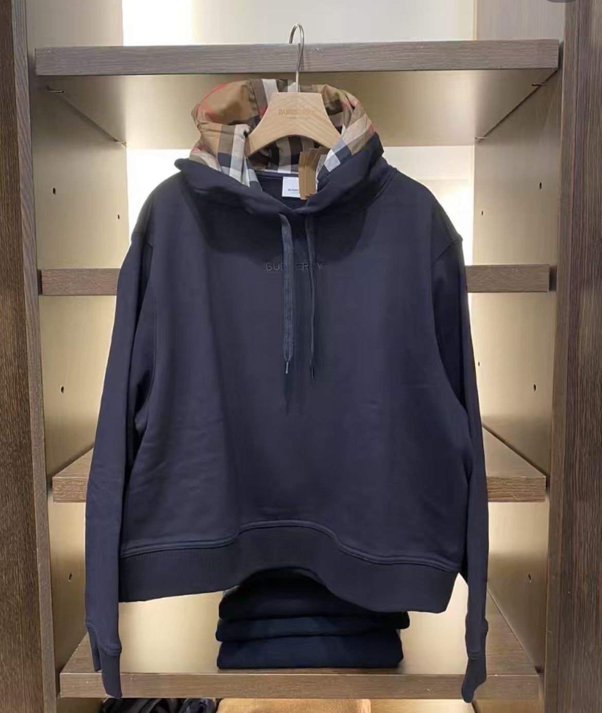 【直播】Burberry LL110410 女裝有帽衛衣