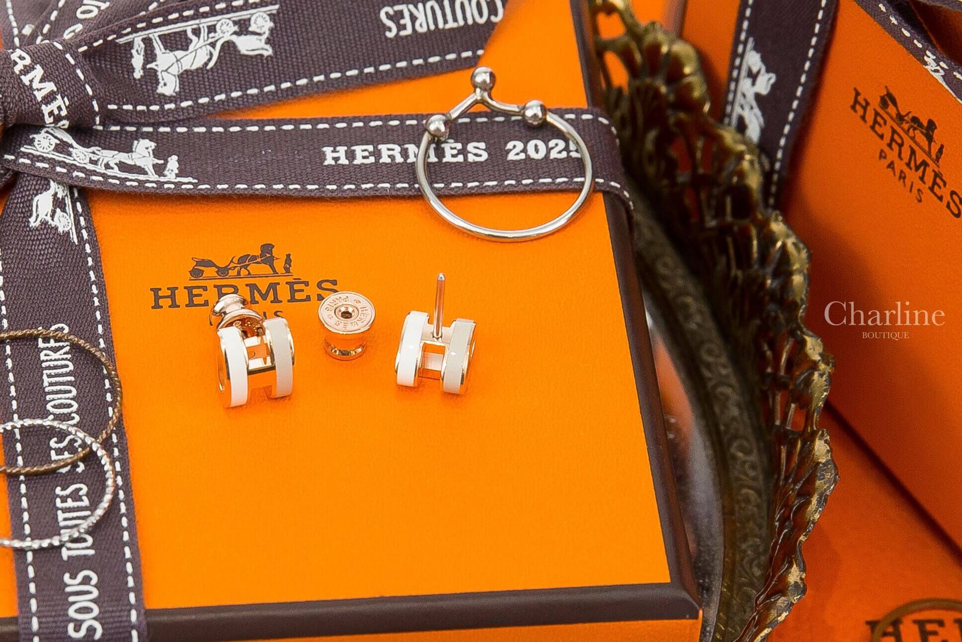 Hermès Mini Pop H Rocabar Earrings 白色/奶茶色迷你珐瑯鍍玫瑰金簍空橢圓耳環-Charline Boutique 精品代購