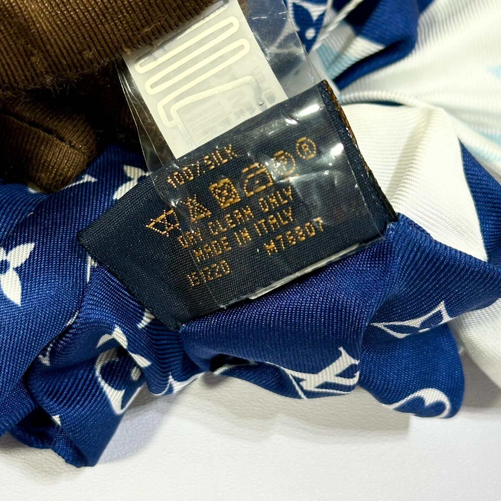 全新LV髮圈 M76807 藍白色橡筋髮圈 100%真絲 #BRAND NEW #香榭站正品