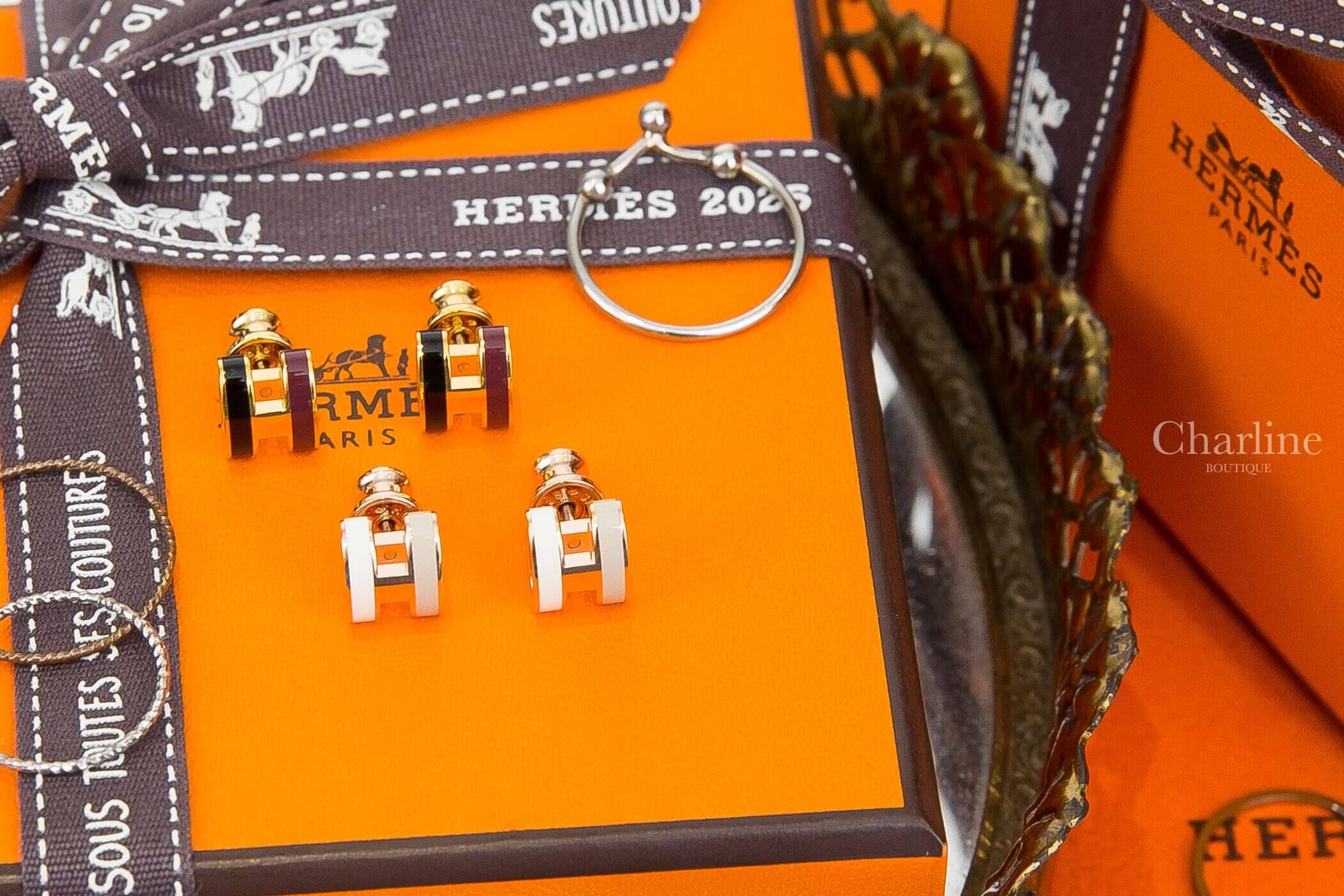 Hermès Mini Pop H Rocabar Earrings 白色/奶茶色迷你珐瑯鍍玫瑰金耳環,Hermès Mini Pop H Rocabar Earrings 黑色/酒紅色迷你珐瑯鍍金色耳環-Charline Boutique 精品代購