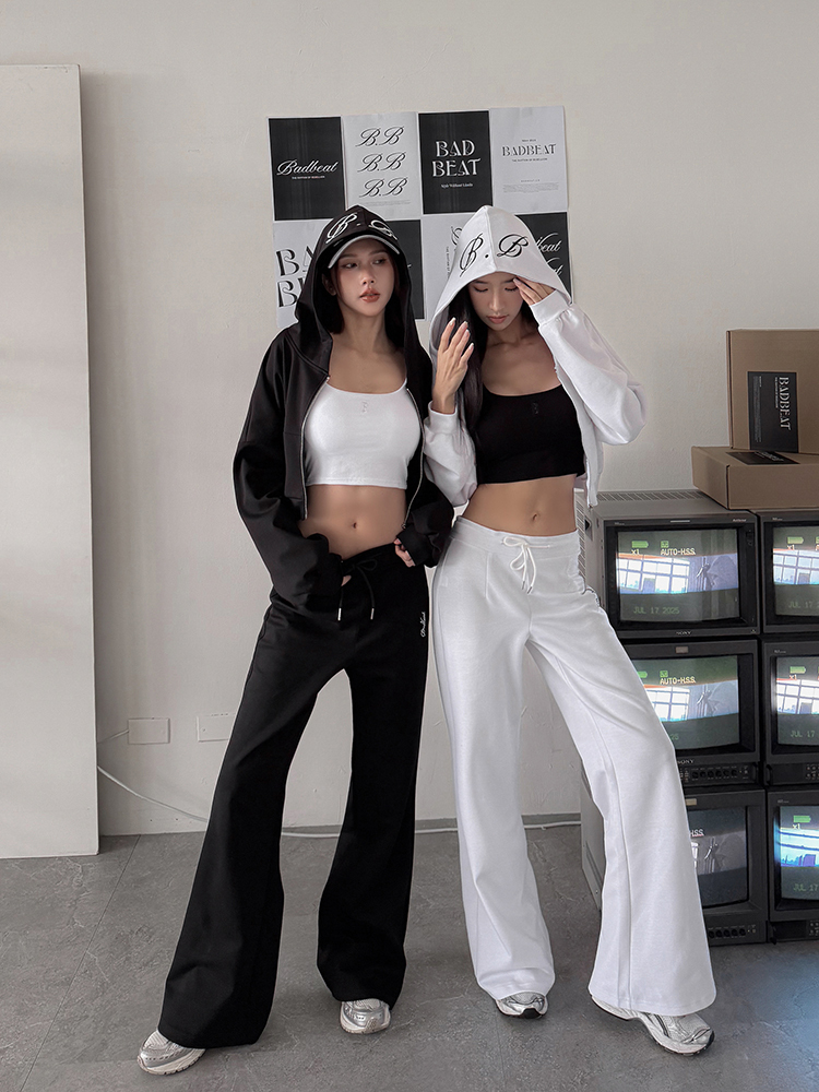 Badbeat品牌刺繡連帽套裝 (黑)不含小背心