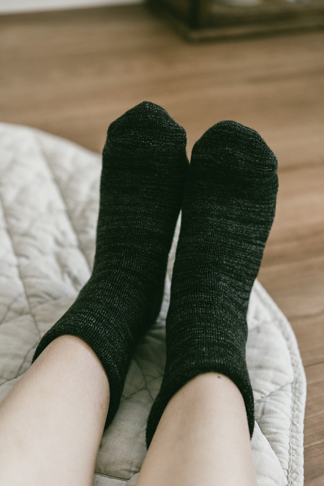 COGIT日本製備長碳極厚軟綿裡刷毛防滑家居襪