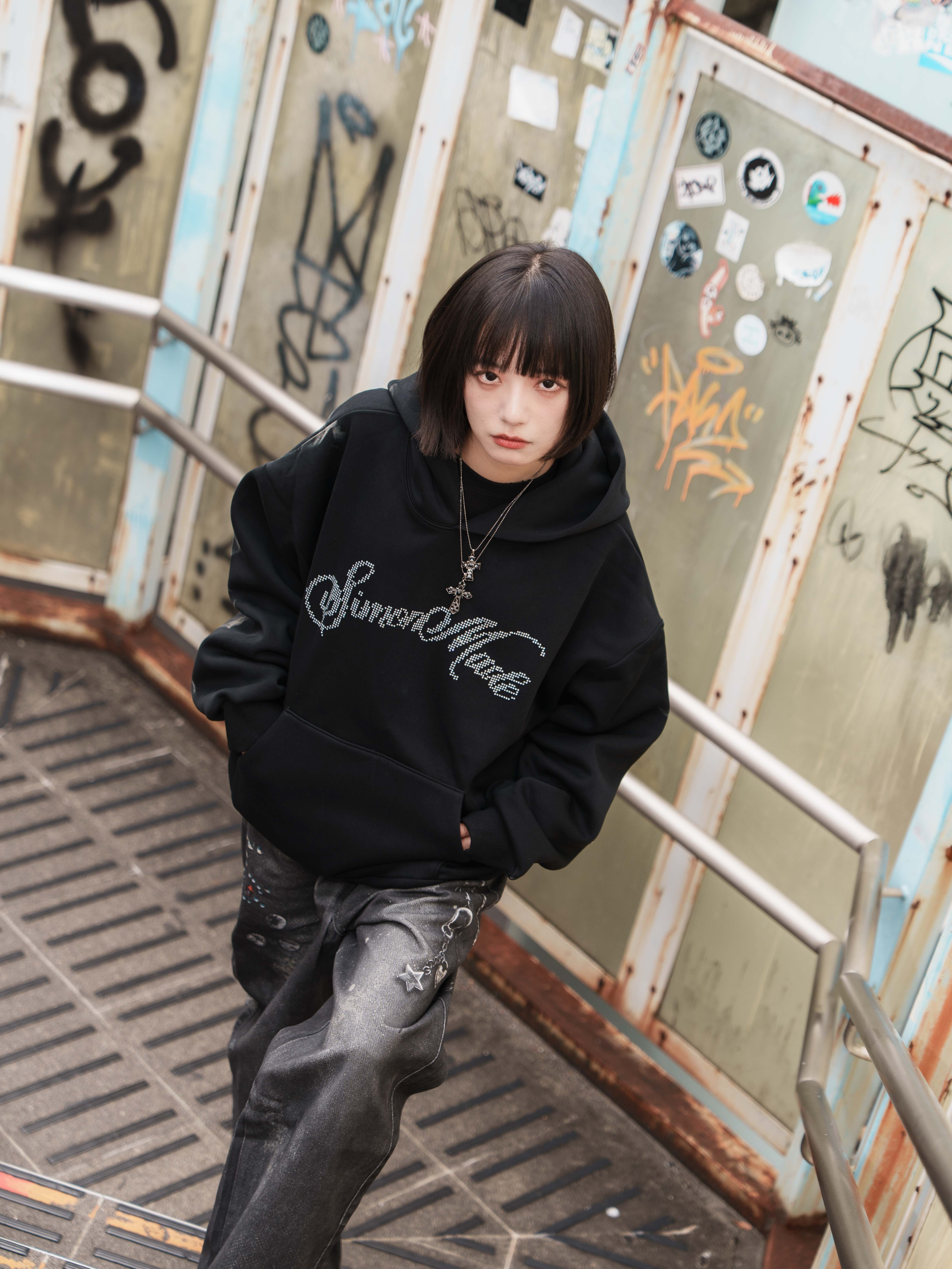 SIMON MADE HL-2503 黑曜星塵 水鑽 BOXY 帽T