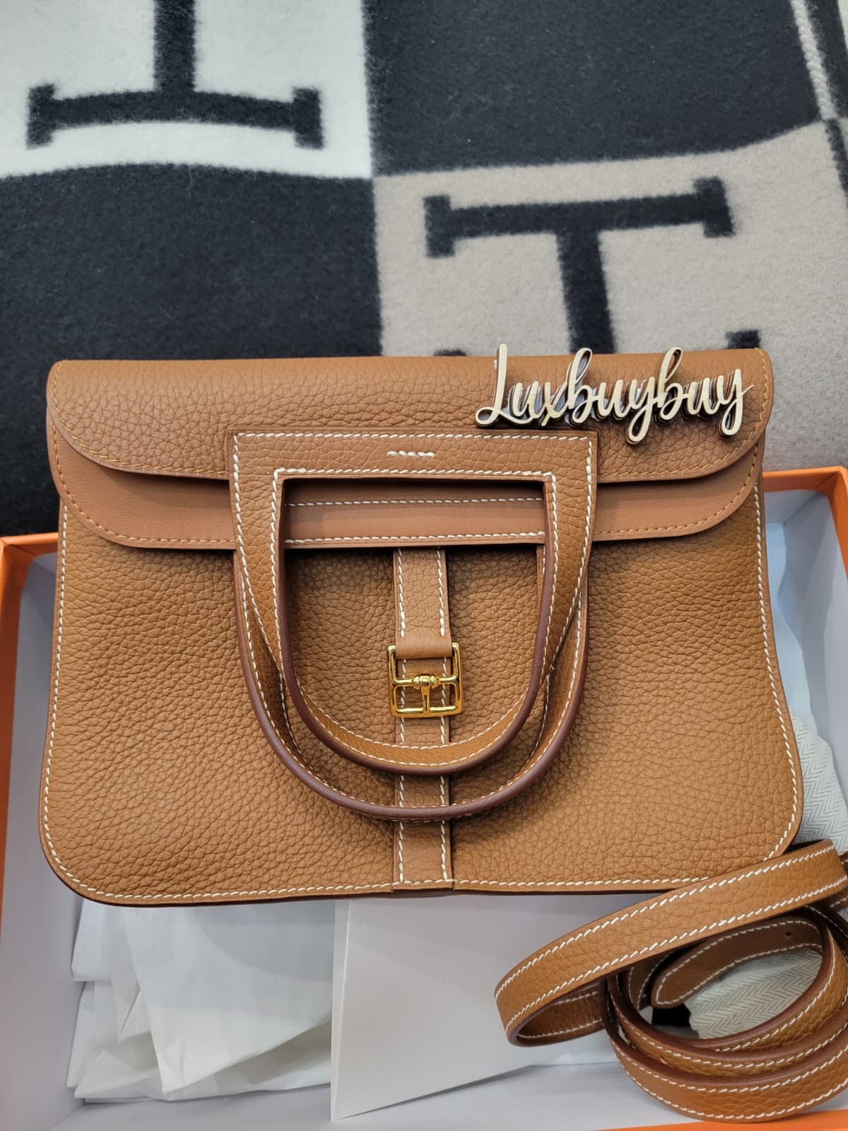 98%NEW HERMES HALZAN 25 GOLD CC 金棕色金扣