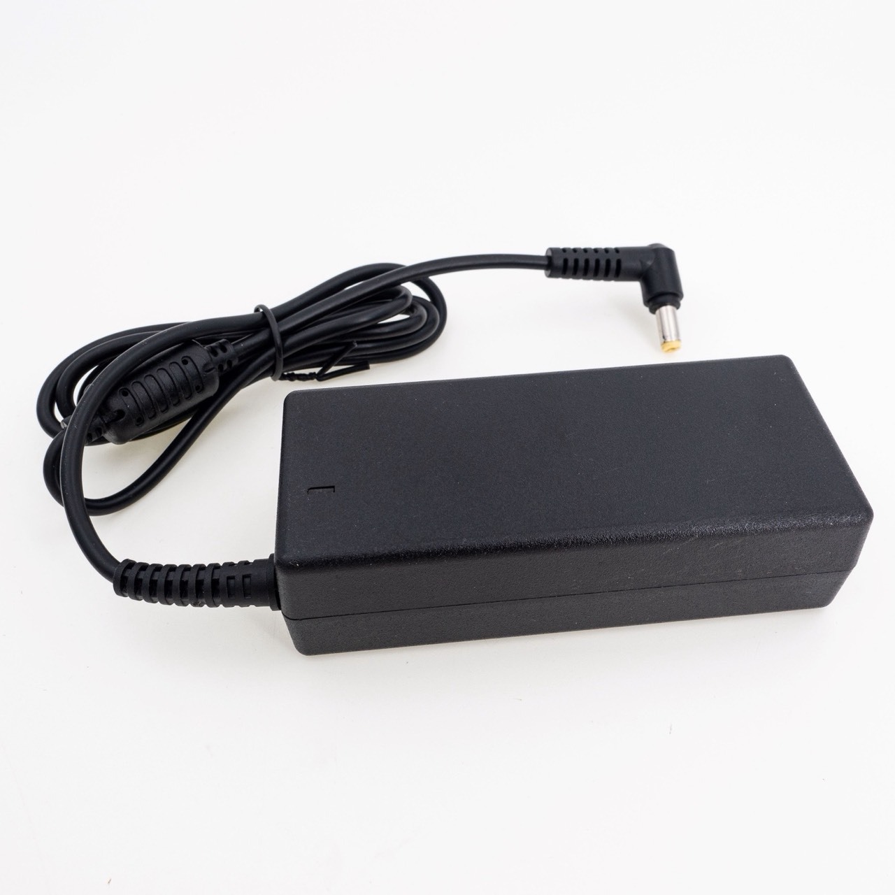 Acer 宏碁 19V 2.37A  45W 變壓器