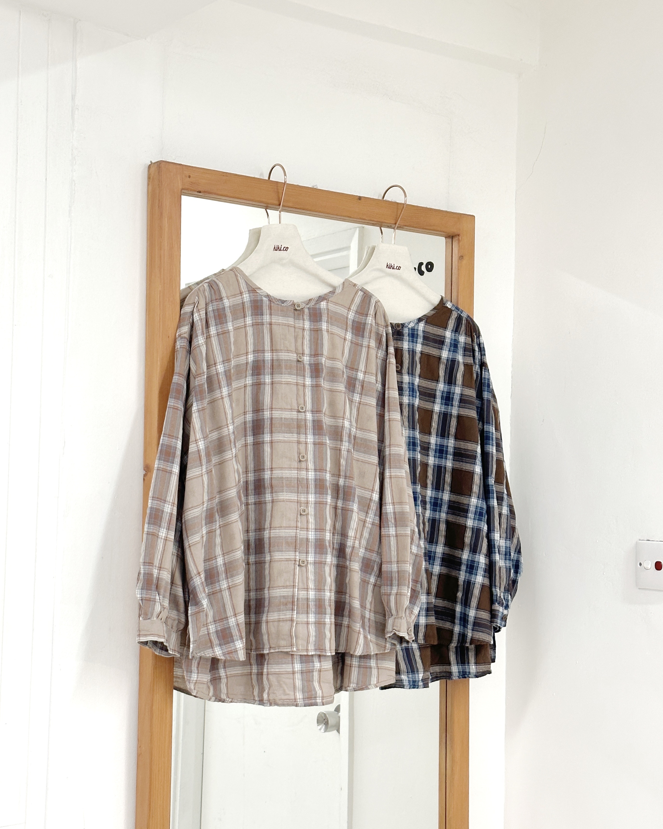 混色大格圓領拼色恤衫