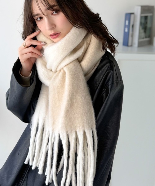 日本🇯🇵連線 Classical Elf 雙色絨毛流蘇圍巾 蓬鬆 米白色 灰色(任買兩件711免運)/預購