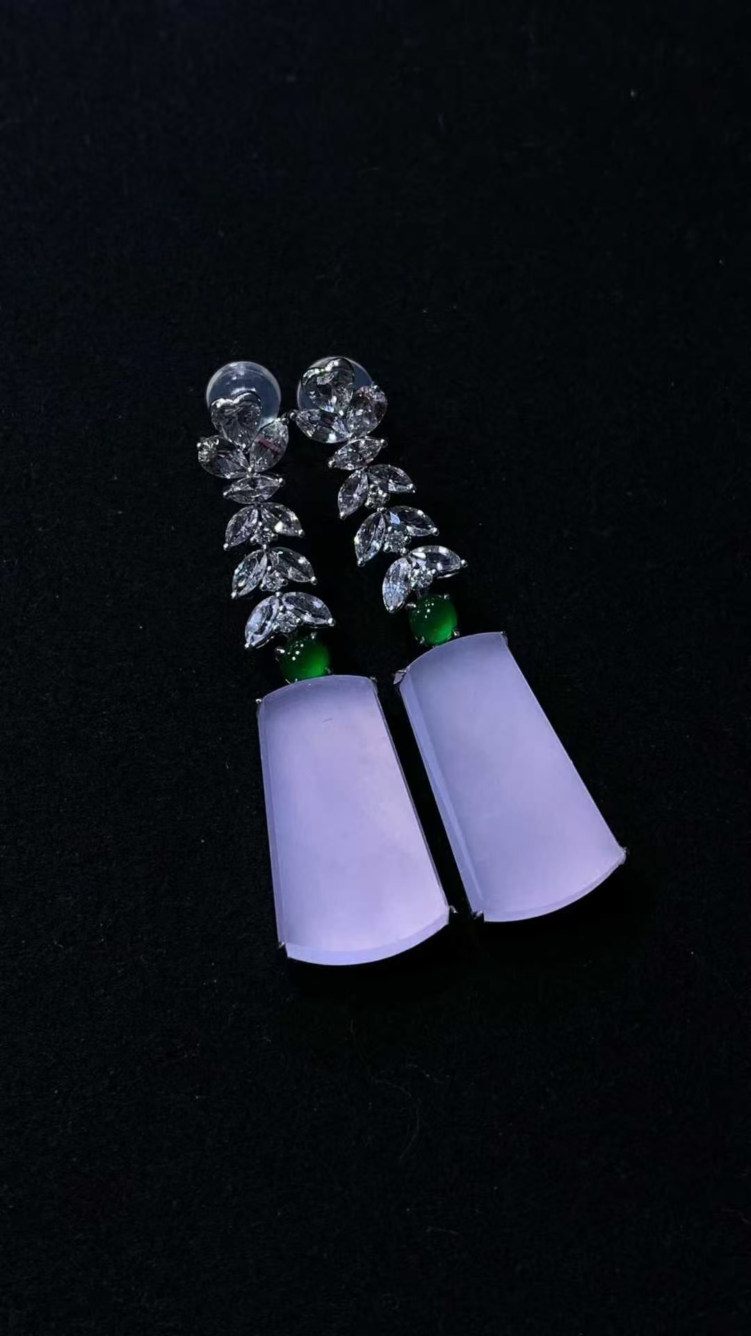 1023345 翡翠紫羅蘭無事牌耳墜一對