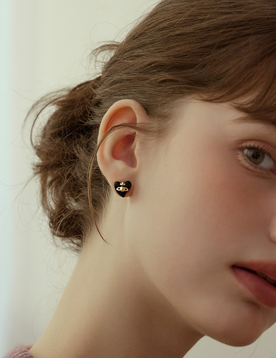 愛心宇宙。針式耳環