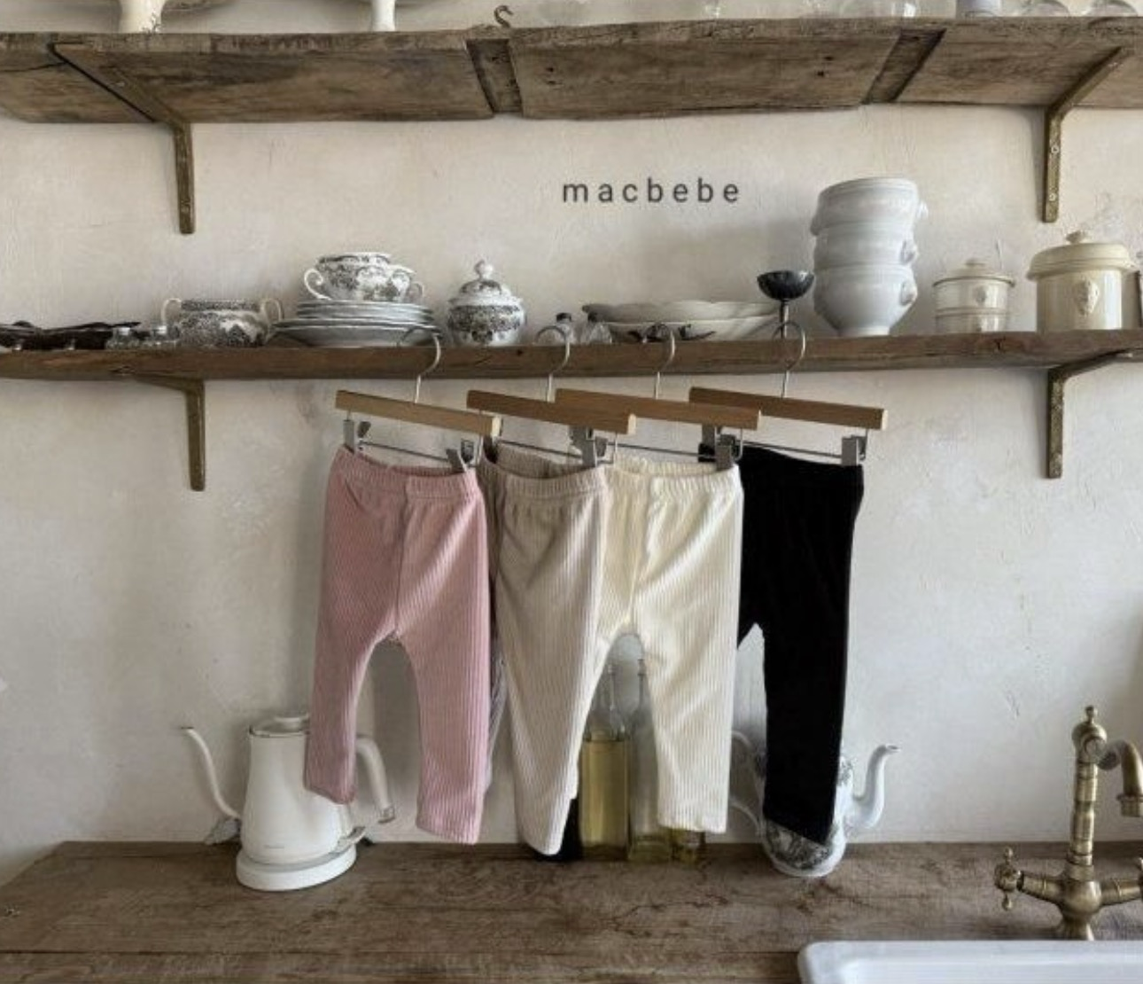 Macbebe Ribbed Brushed Leggings