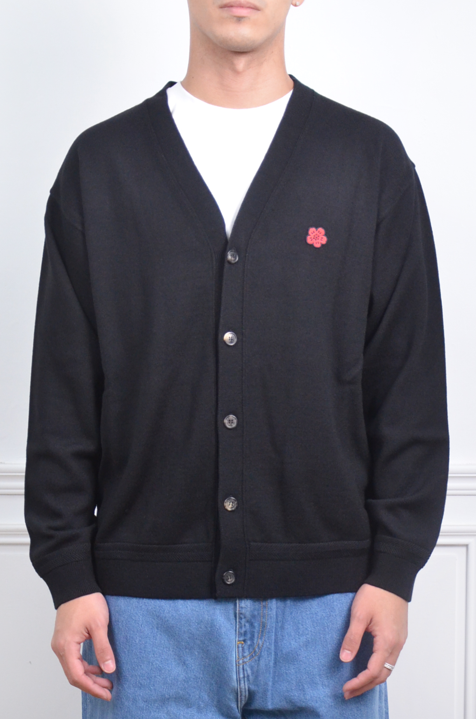 Kenzo 刺繡小花開襟毛衣【FF65CA7593LB.99J】