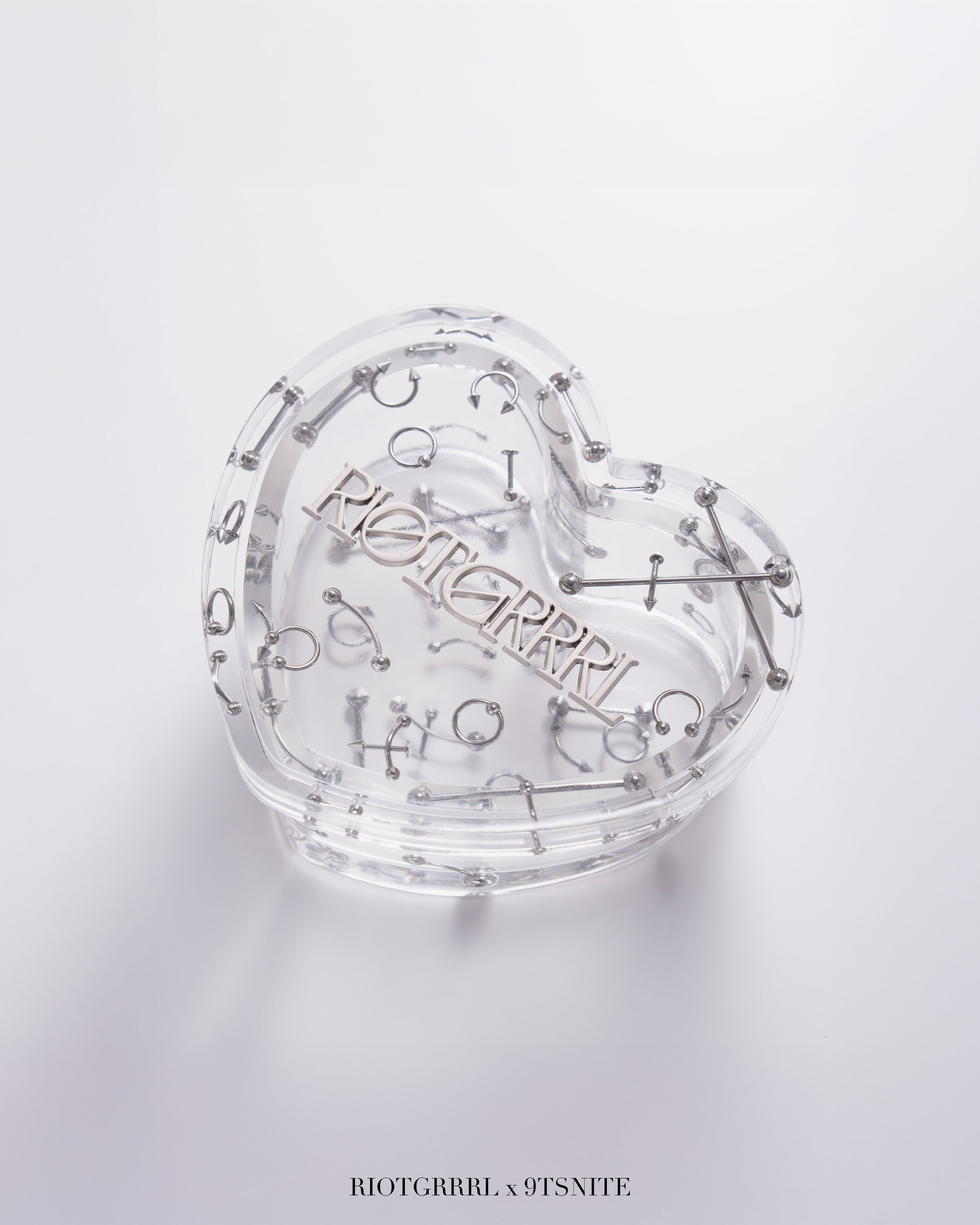 9TS X Riotgrrrl Crystal heart - Lucid charm