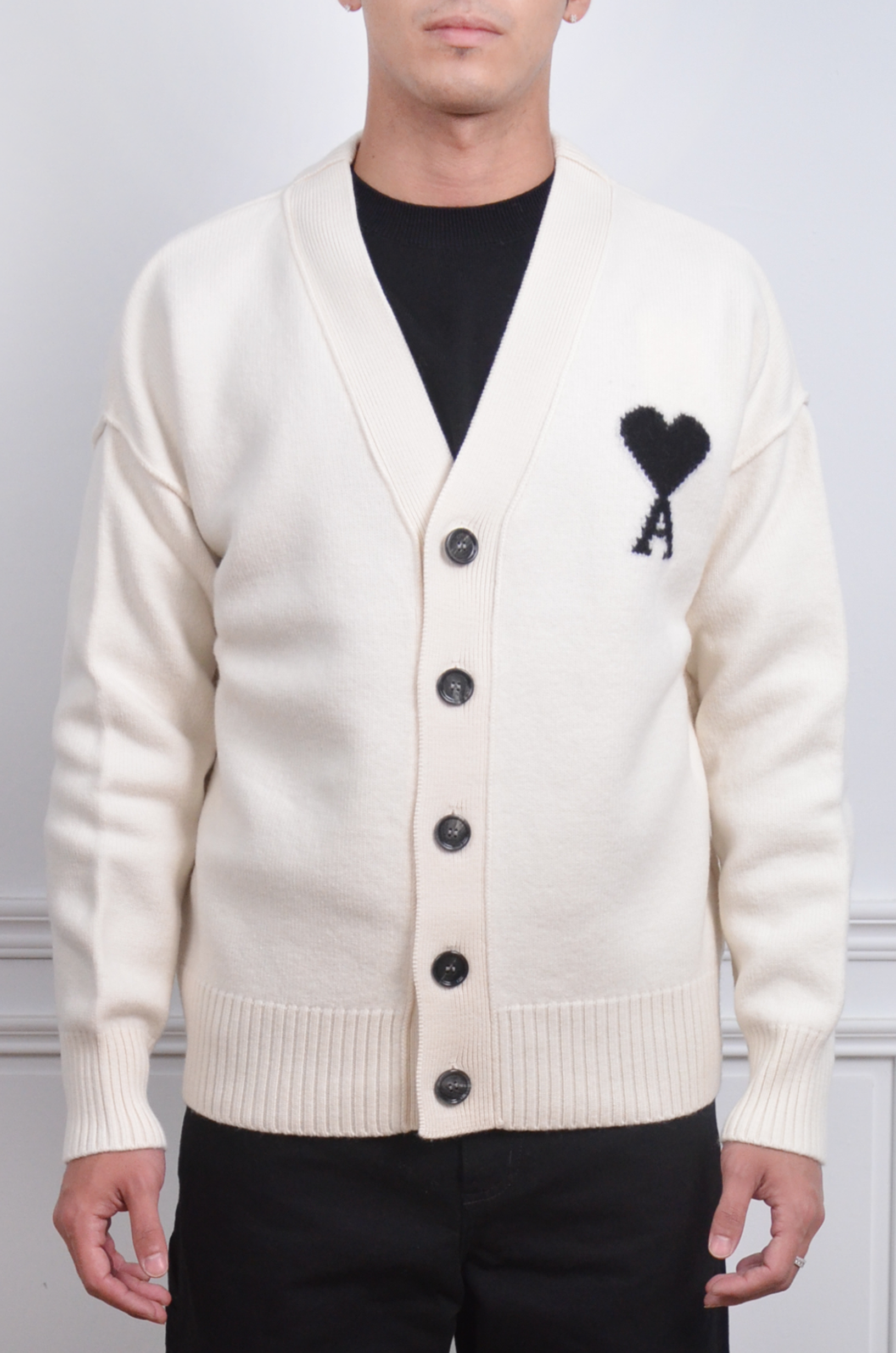 Ami Paris 經典愛心開襟毛衣【UKC367018151】