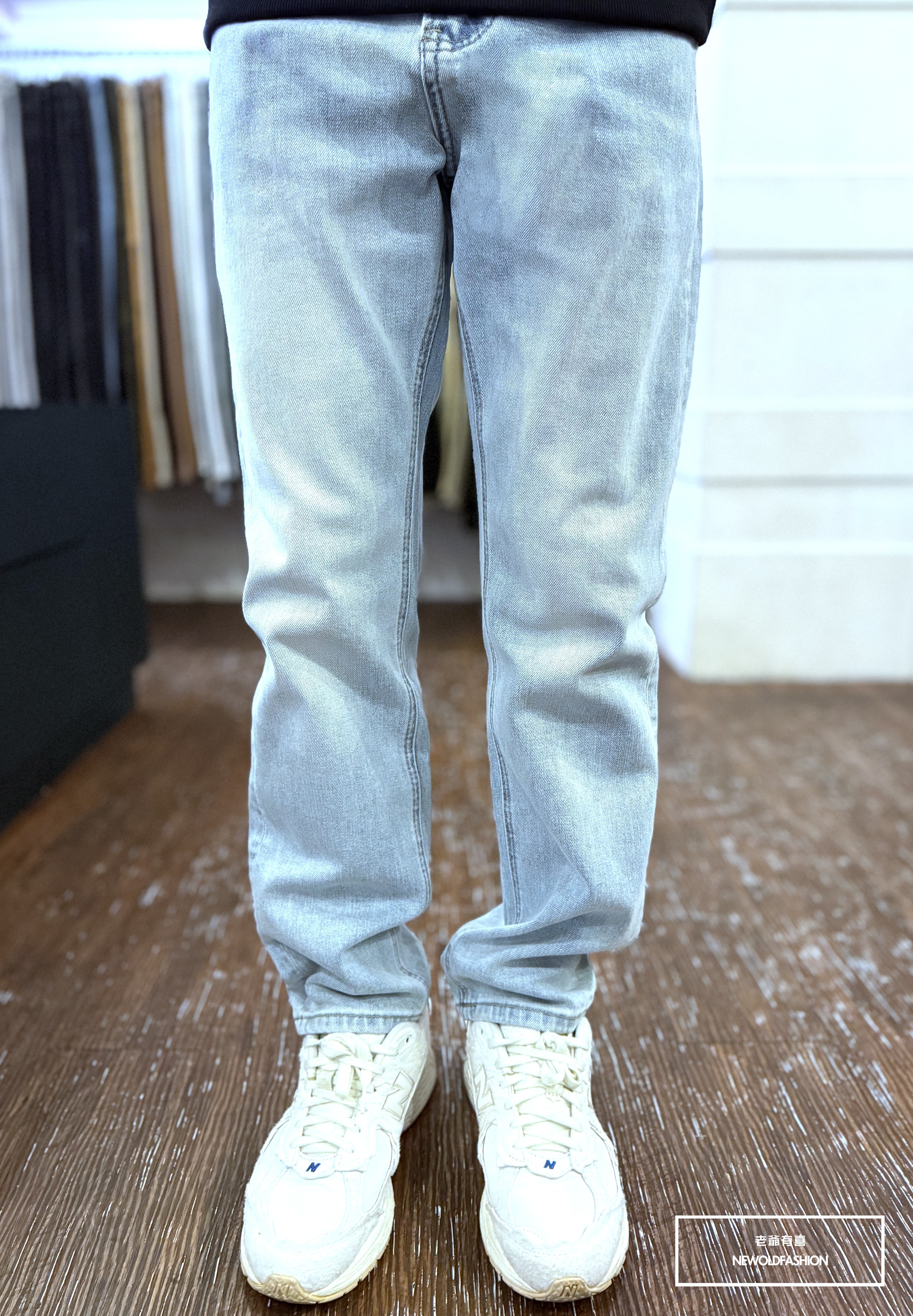 『新品上市』重磅淺藍刷白中直筒(NOF2510K390)