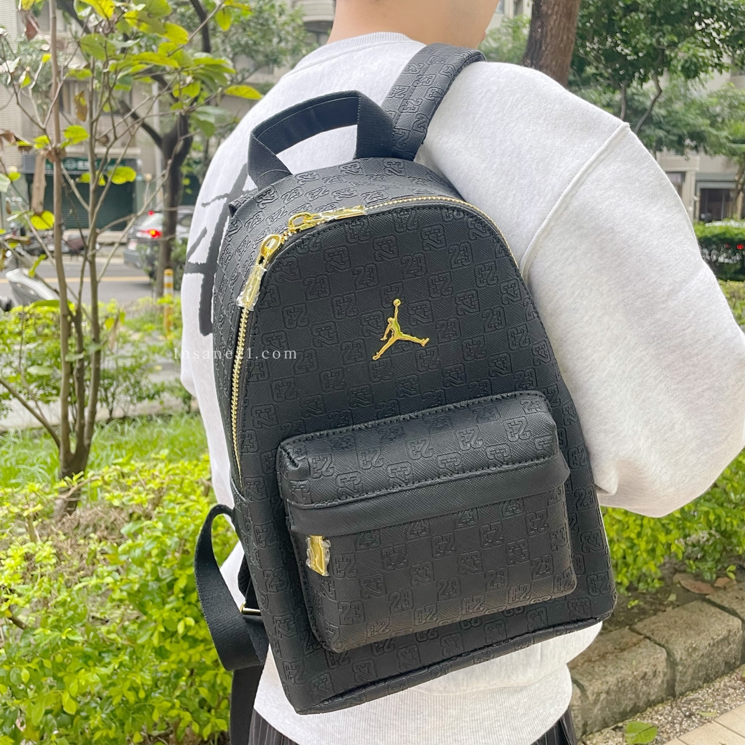 NIKE JORDAN MOROGRAM 老花黑 金標 迷你 後背包 II6436-010