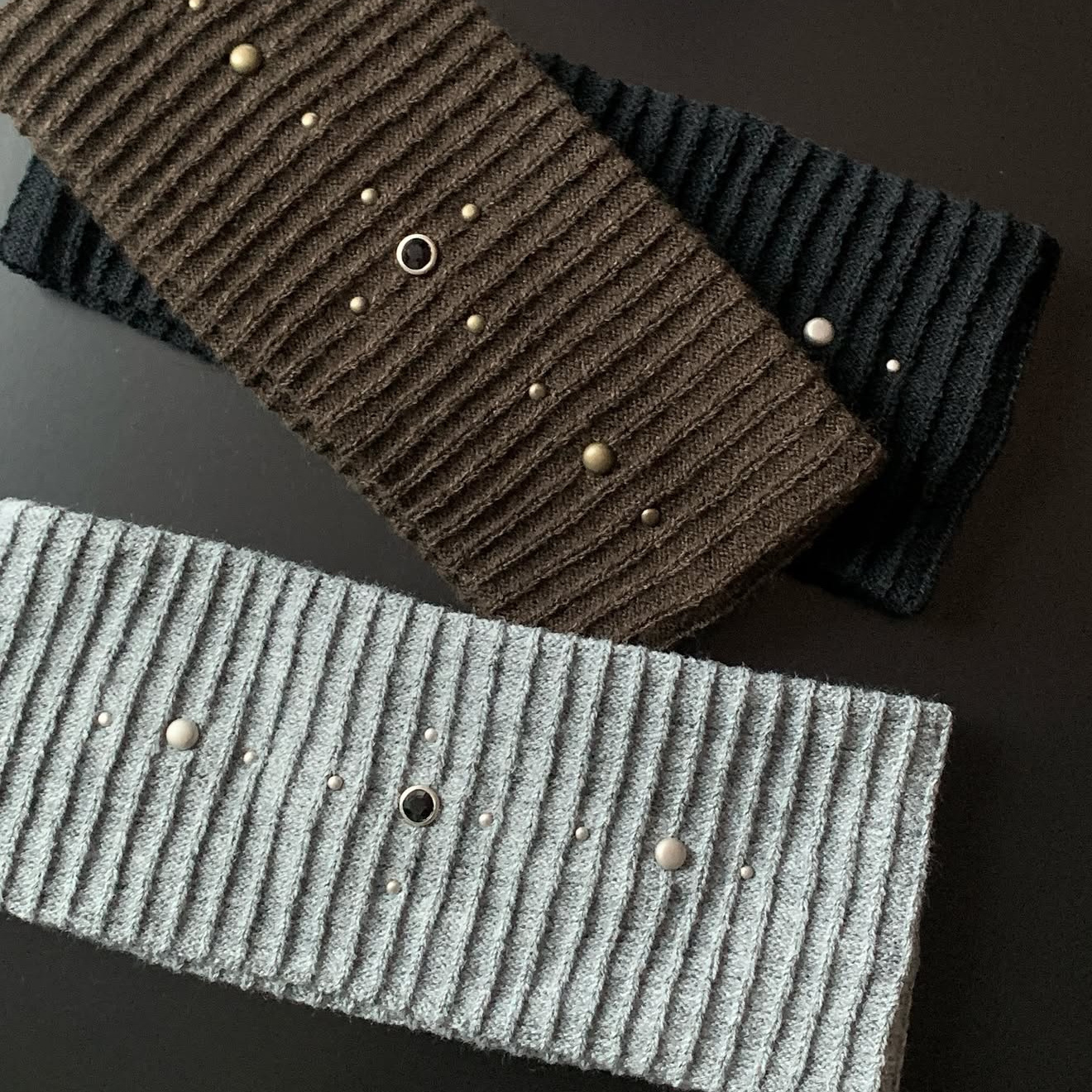 NB14 懶人必備個性設計髮帶(咖/灰/黑，無折扣）