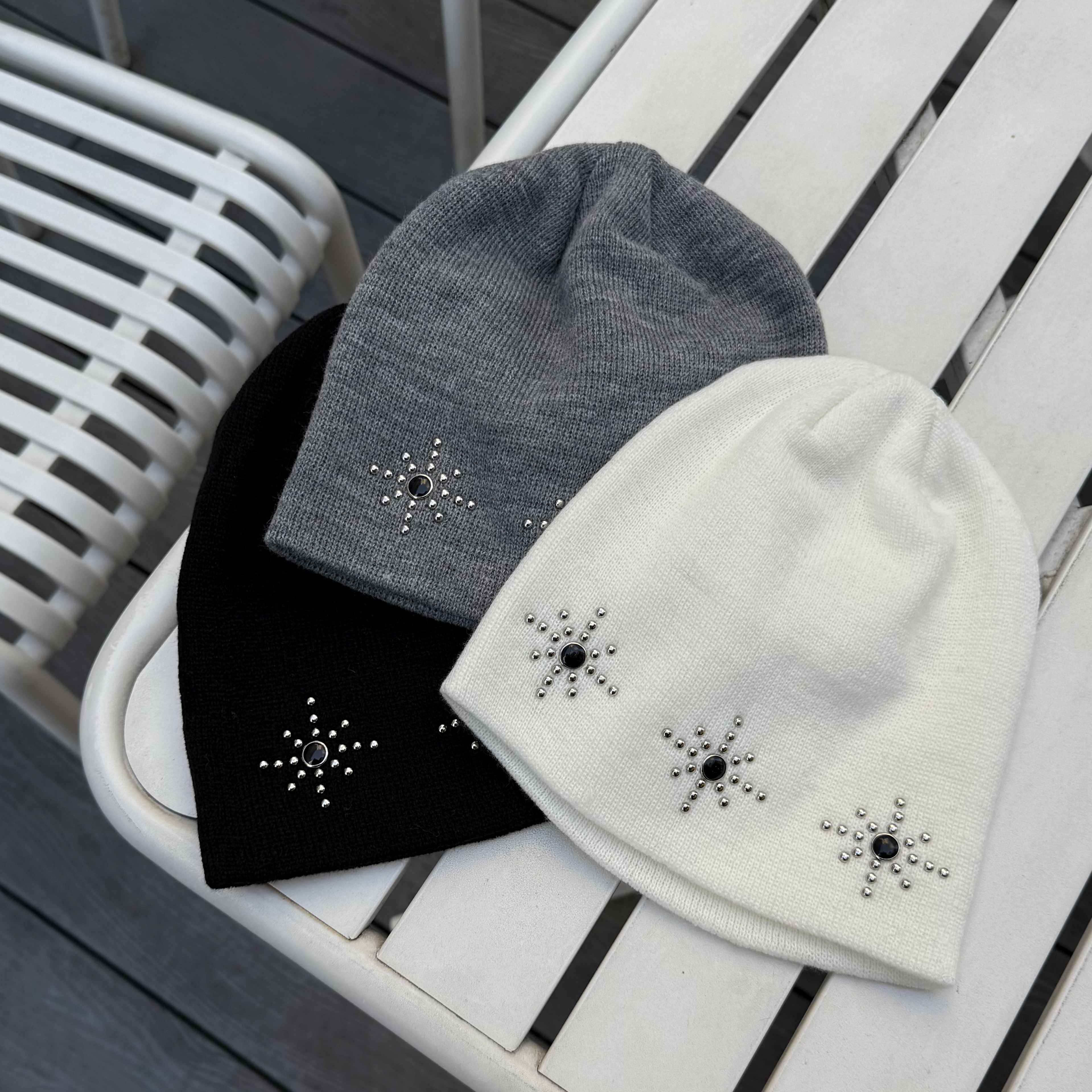NB13 卯丁星芒針織帽(白/灰/黑，無折扣)