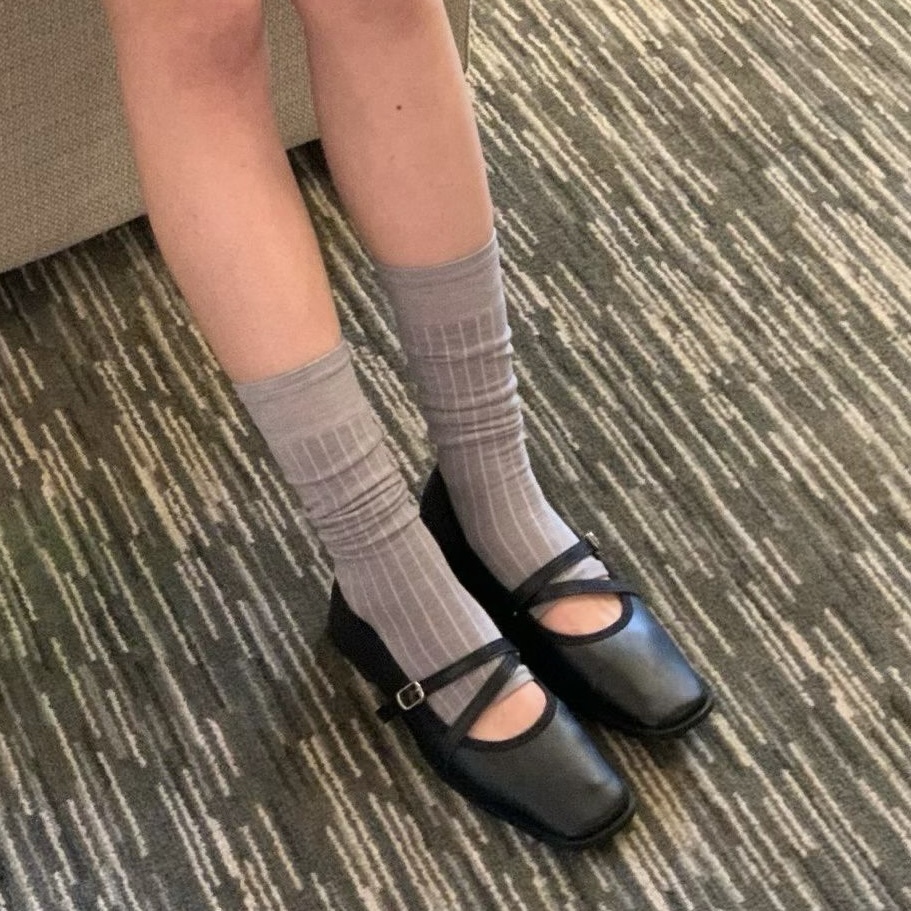 NB08 微方頭娃娃鞋(230-250)