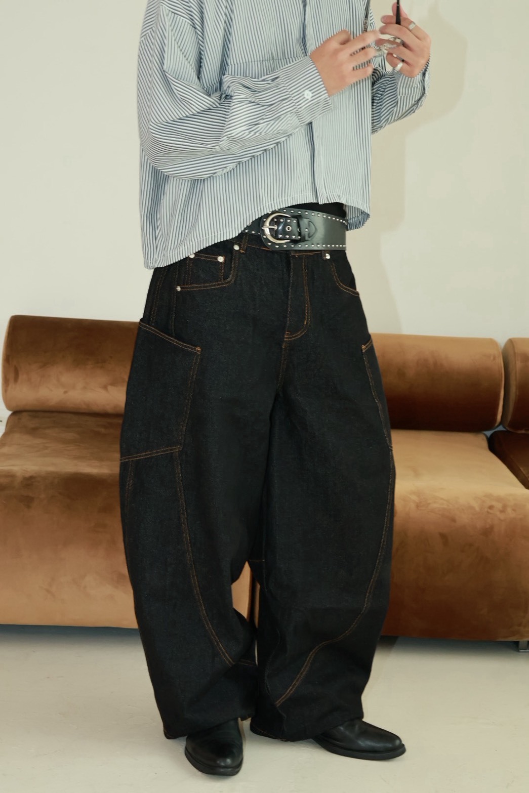 原色 側大口袋 黃縫線 錐形 #牛仔褲