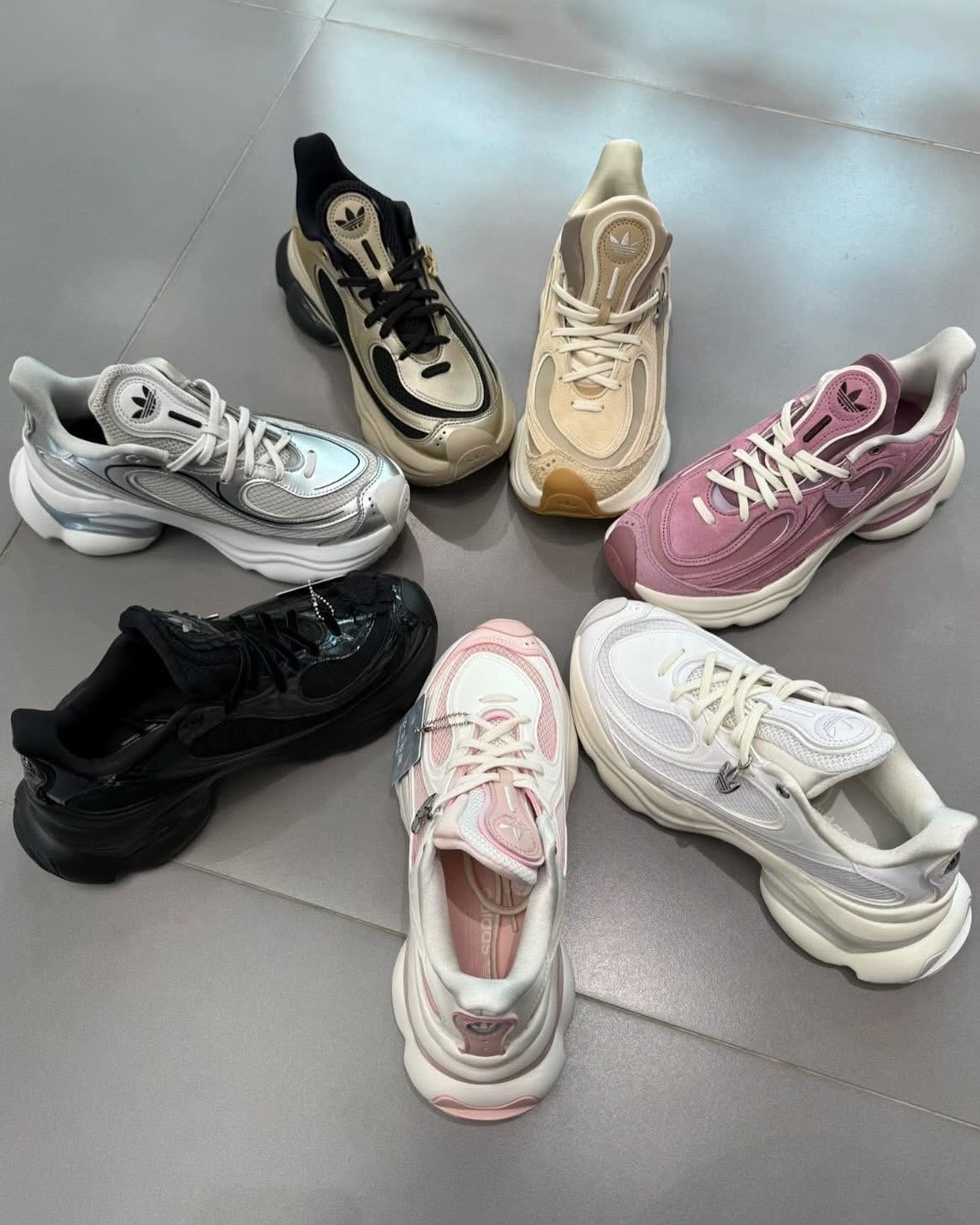 【Luxury】ADIDAS originals Ozvenuz 舒適柔軟 女款 粉白色小香激似款 美腿神器 增高鞋 老爹鞋 多色可選