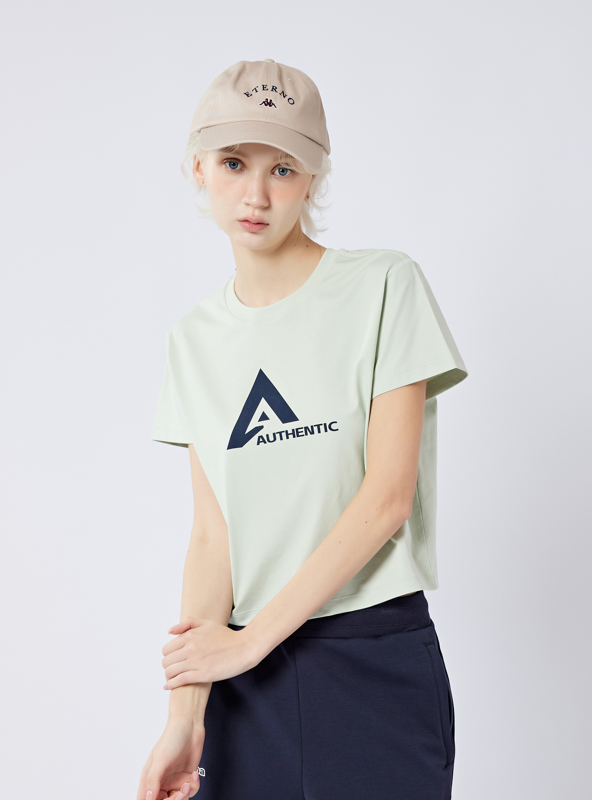 女款 抗UV短版印花T-Shirt