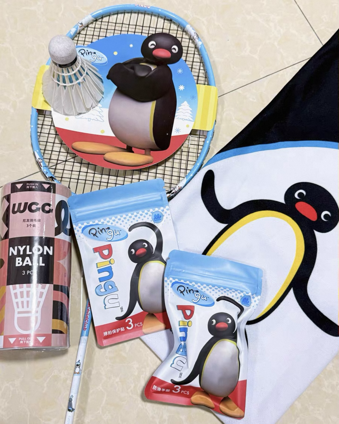 <正版授權>WCC x PINGU 企鵝家族 全碳素 羽球拍