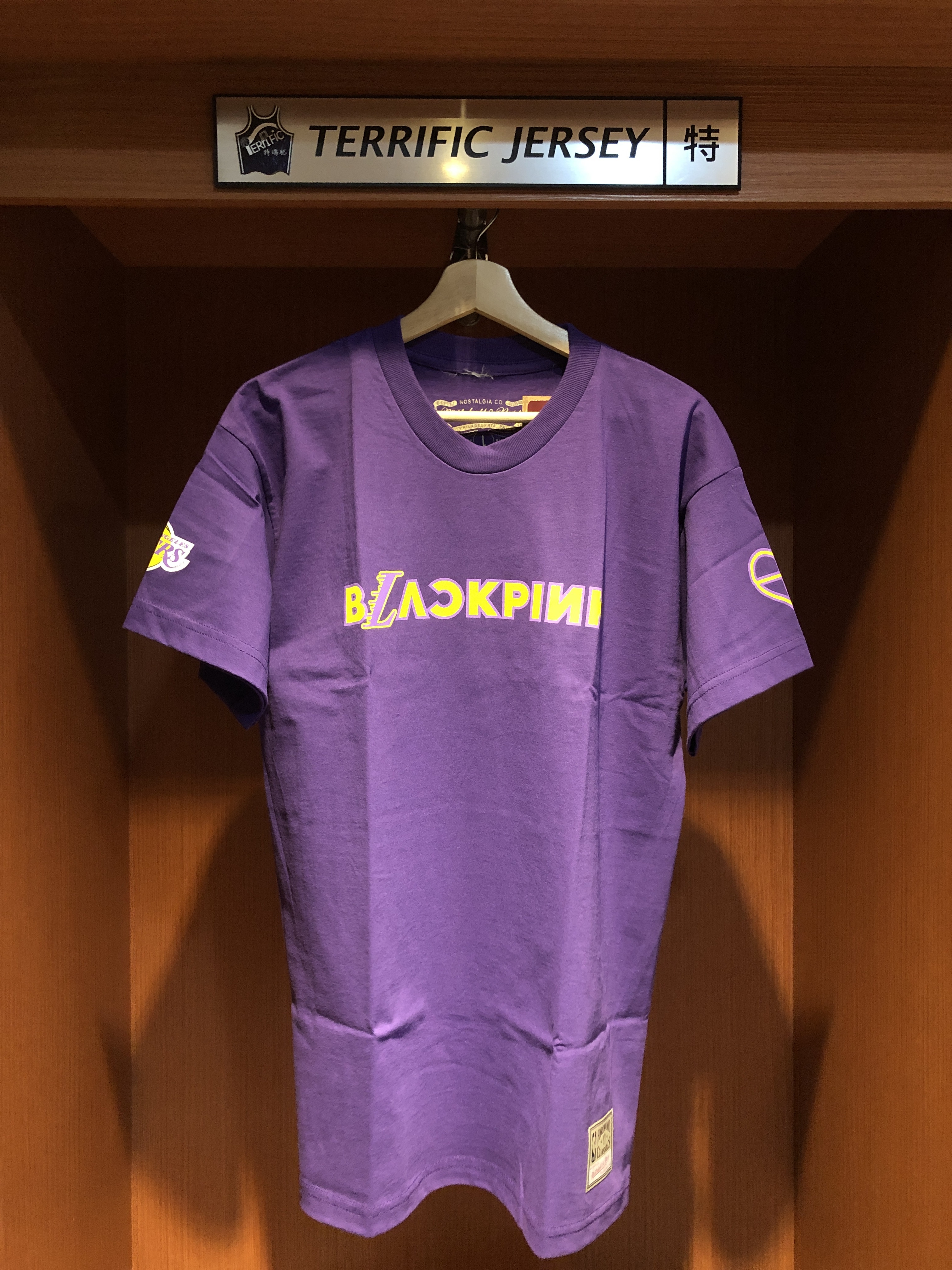 NBA短袖 Los Angeles Lakers 洛杉磯湖人紫 x Mitchell & Ness x BLACKPINK 聯名款 M&N Tee 棉質 全新