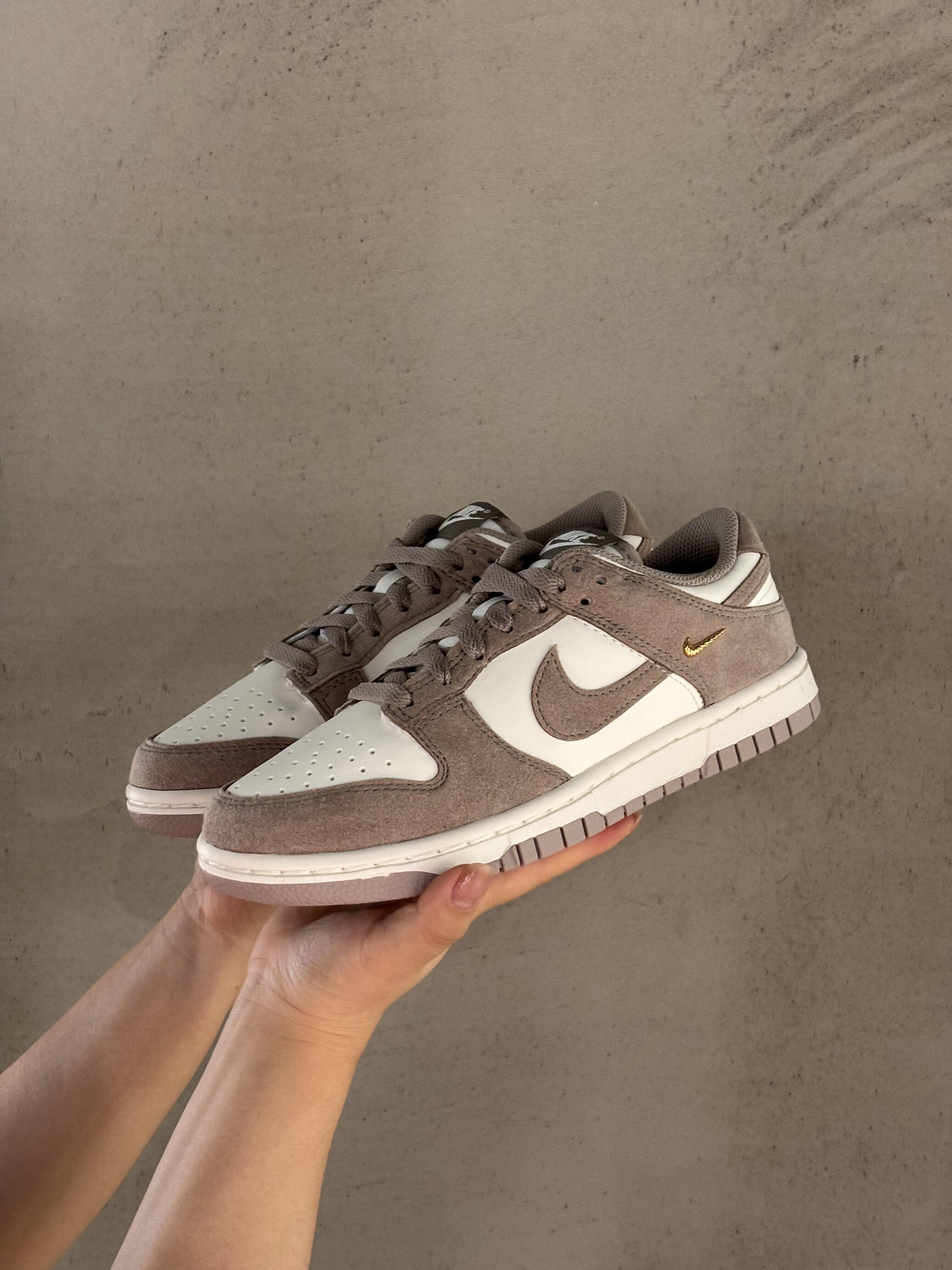 代購-Nike Dunk Low 小金勾 麂皮 復古 低筒 可可棕