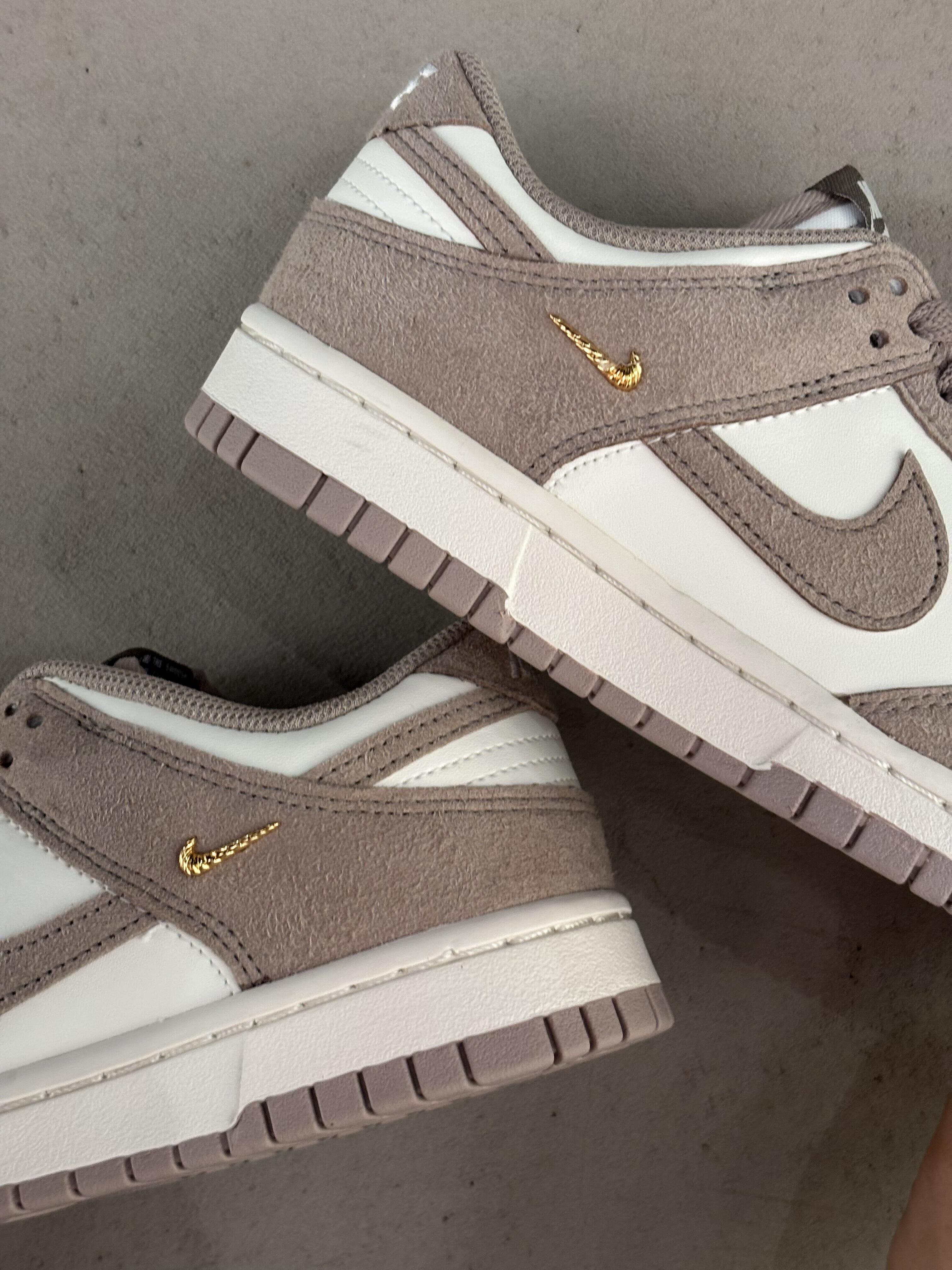 代購-Nike Dunk Low 小金勾 麂皮 復古 低筒 可可棕