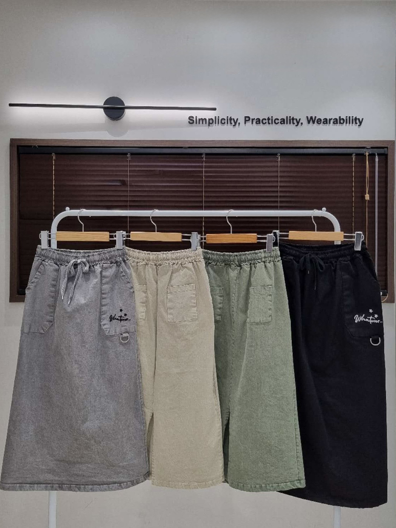 能穿出簡約卻不隨便的冬日日常穿搭裙