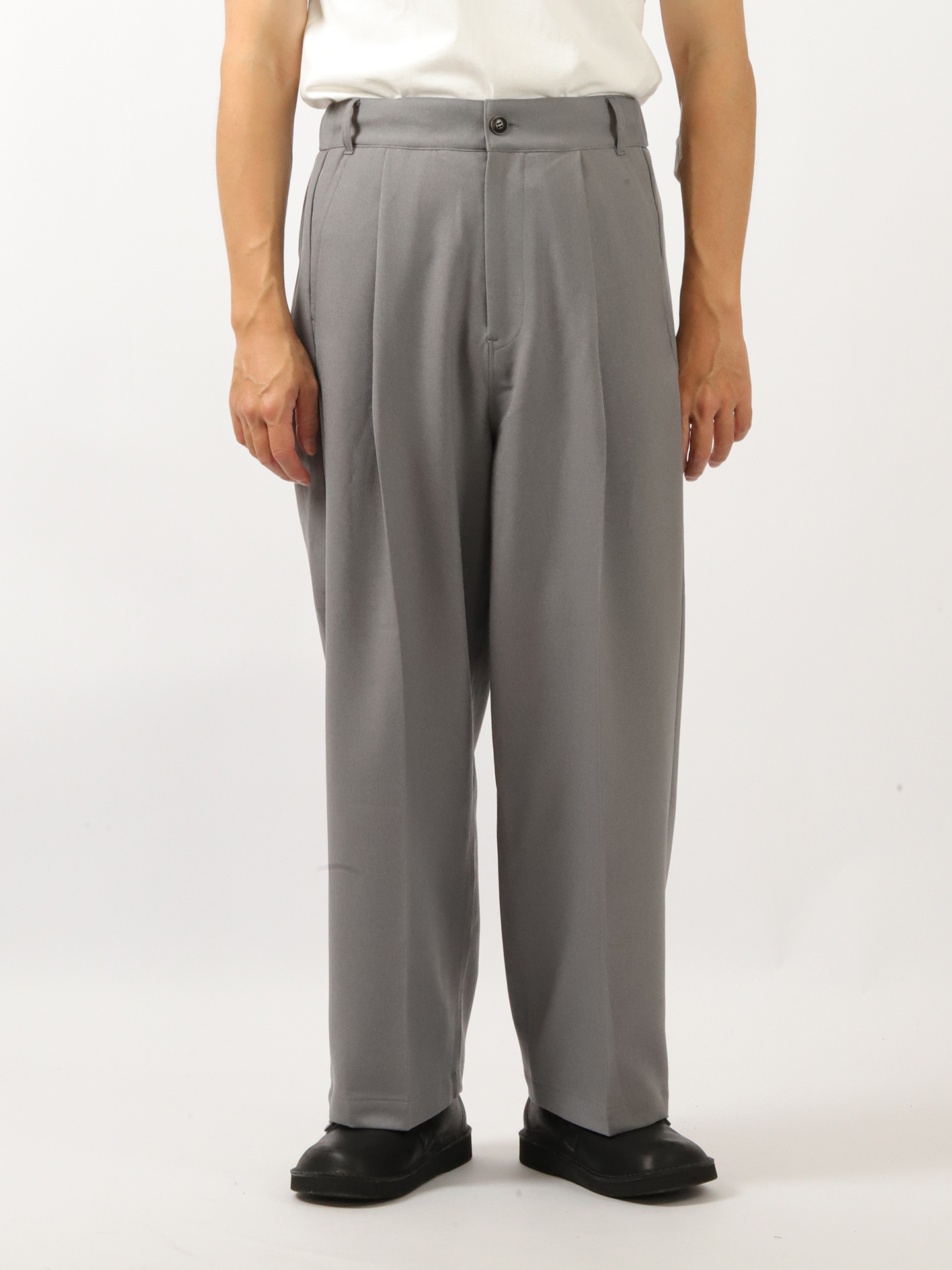 Audience Naturemier Twill One Tuck Wide Barrel Easy Pan