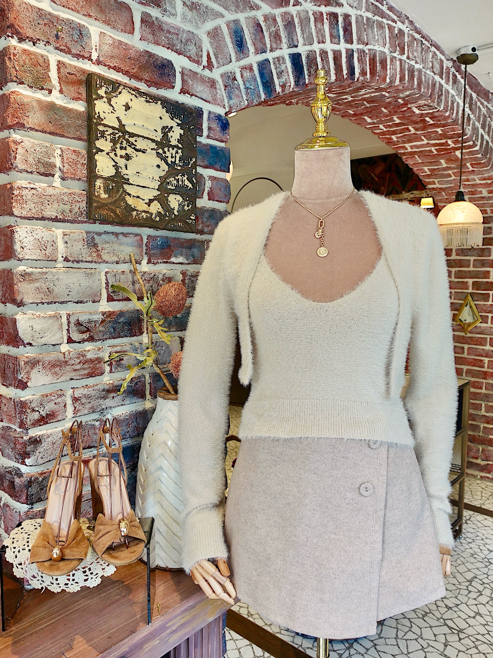 Oatmeal燕麥色羊毛混紡交叉短褲裙