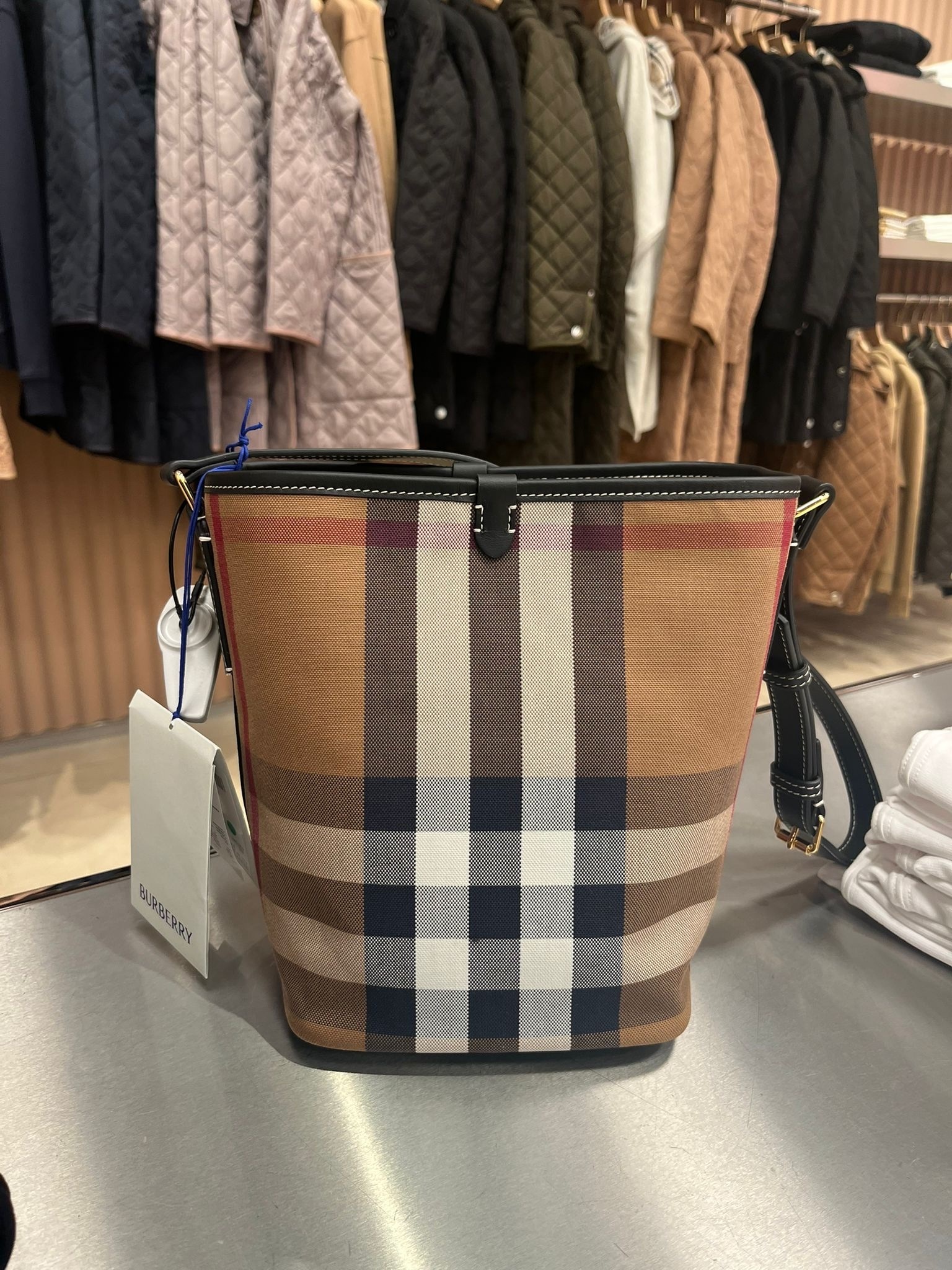 【預購】Burberry F1004889 水桶包