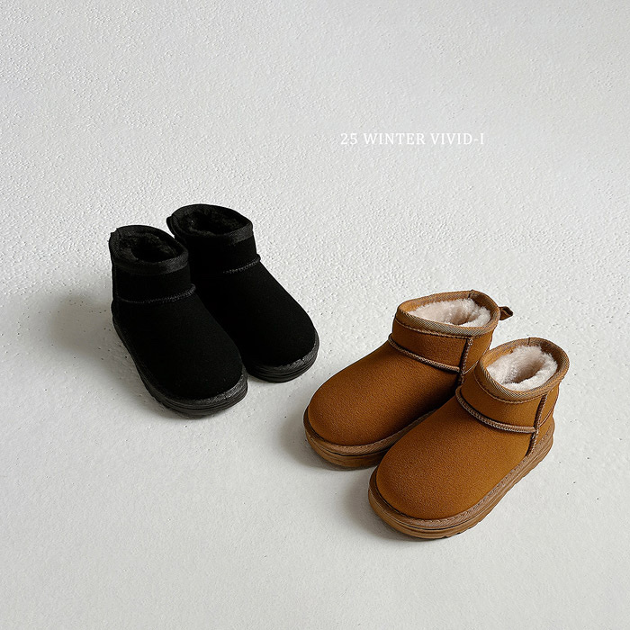 Vivid-I Fluffy Fur Boots