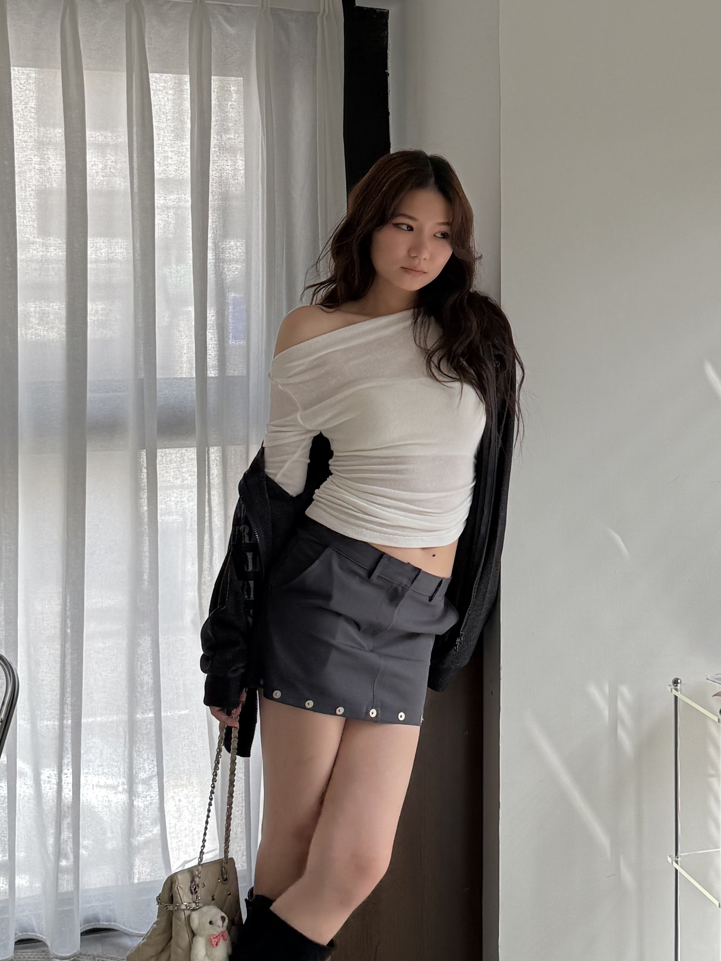 Q08/垂墜軟膚上衣