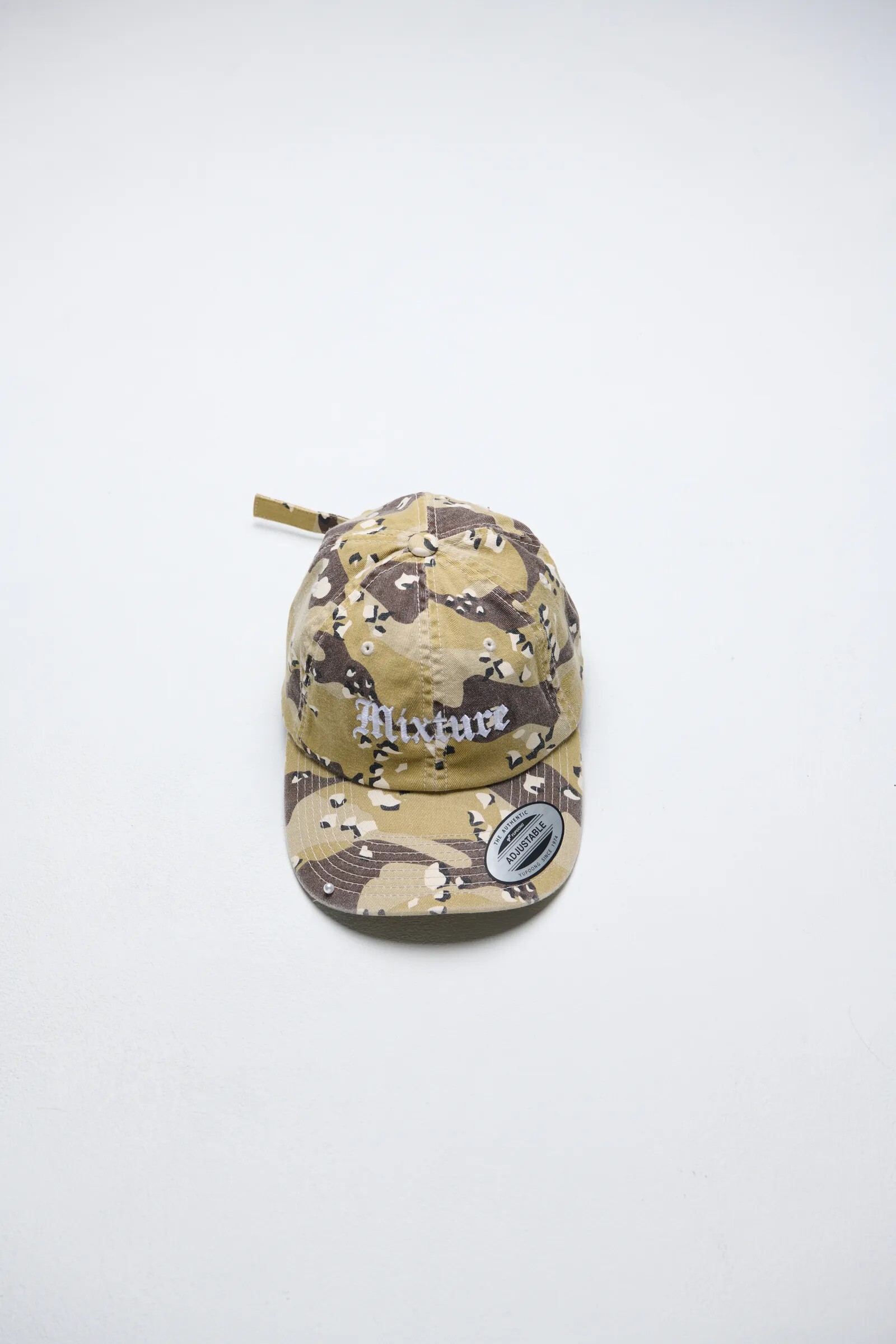 MC003 沙漠迷彩刺繡LOGO珍珠扣飾棒球帽