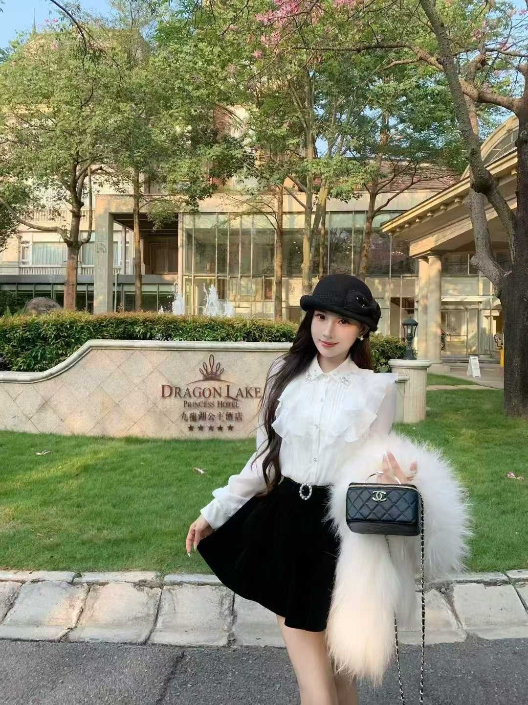 月下芙光 (上衣+裙子)