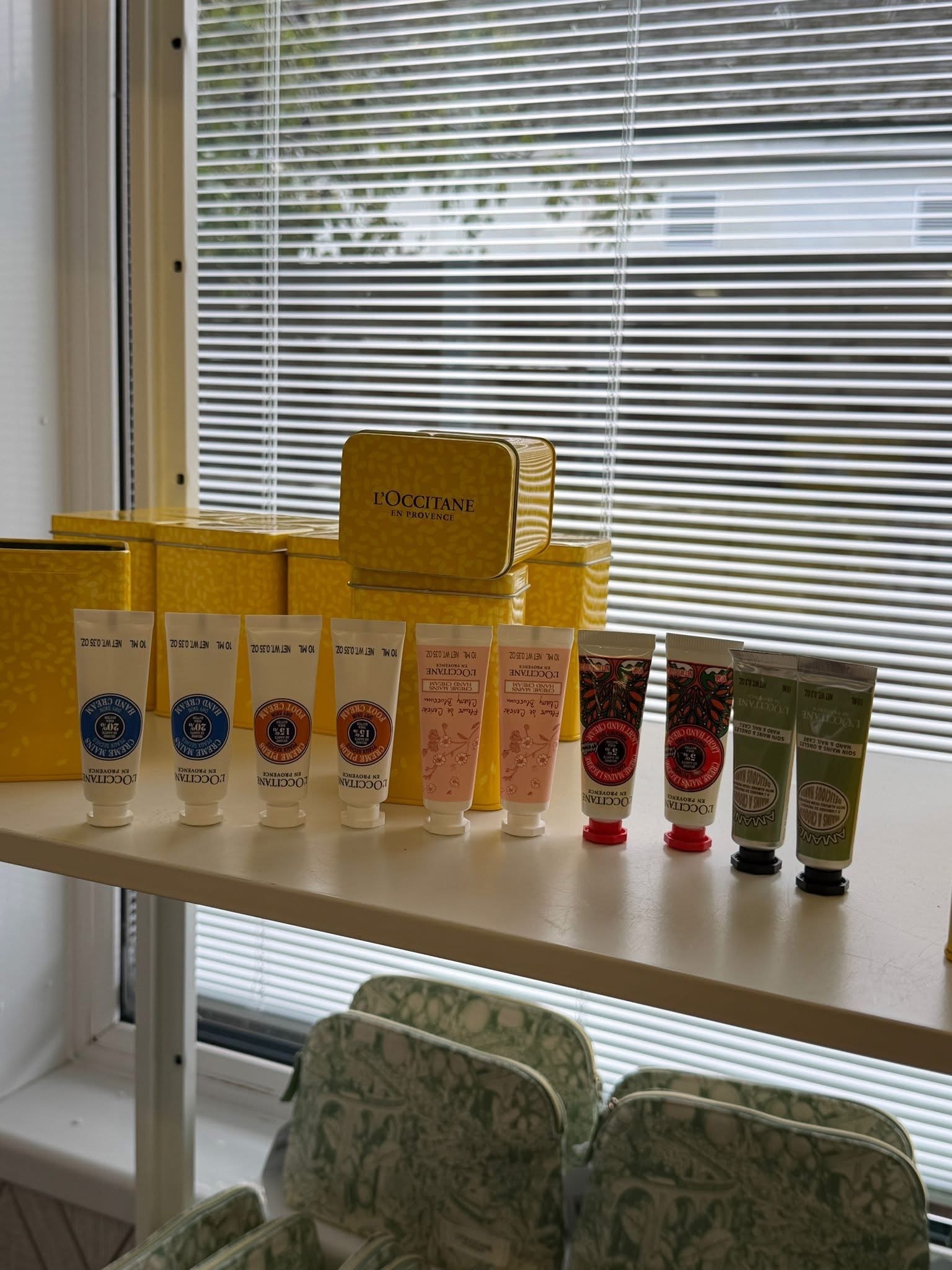 【預購】H11088668  loccitane 手霜 10支裝連鐵盒（10mlx10)