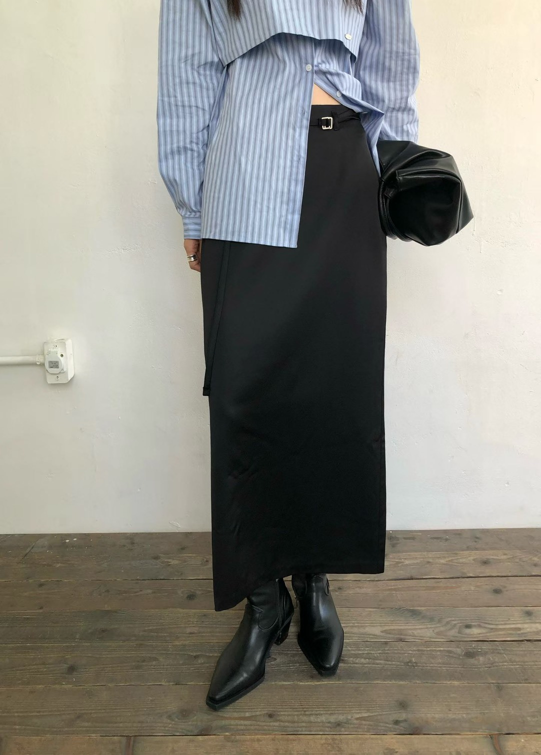 緞面細腰帶長裙