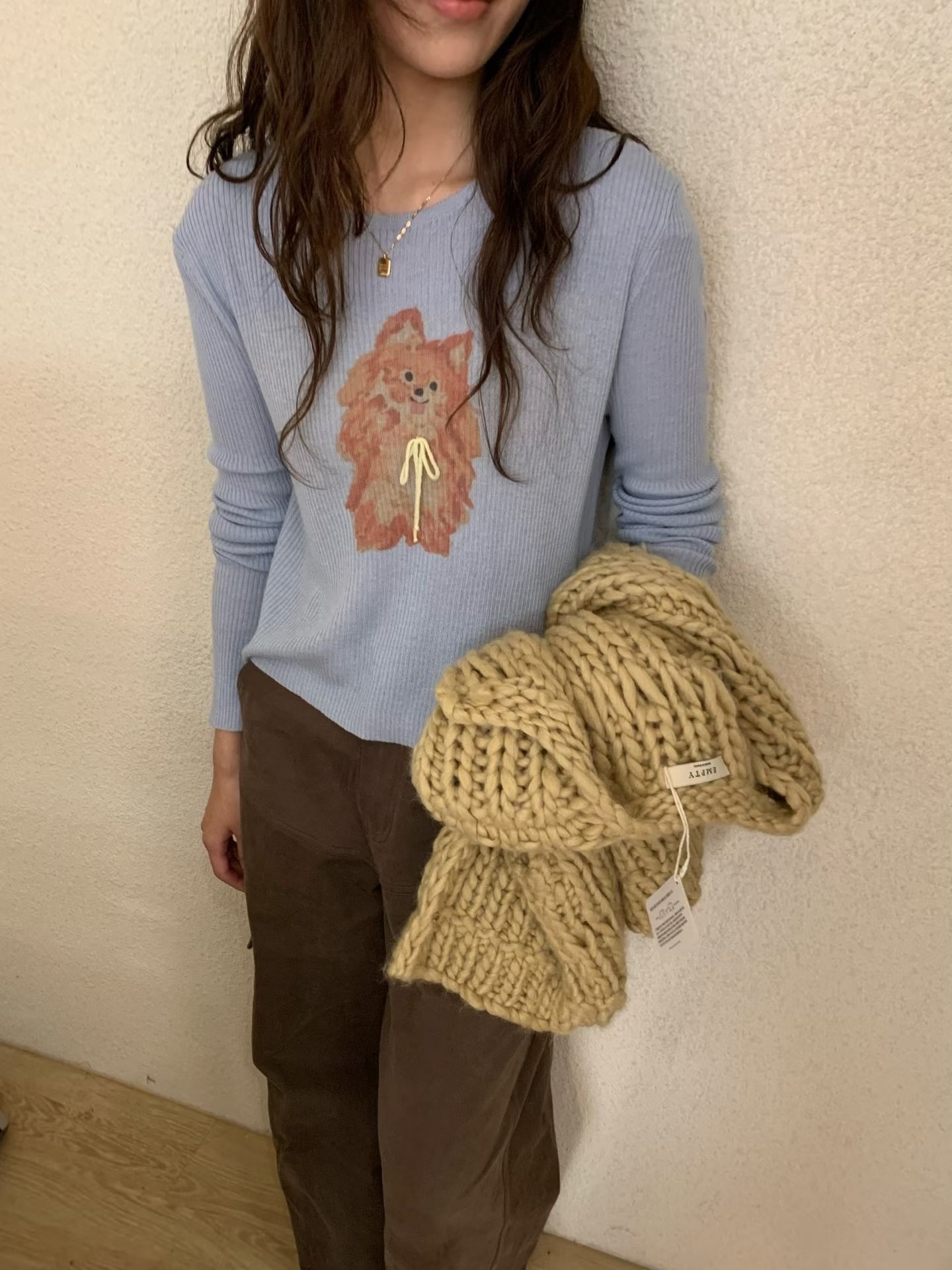 羊毛動物置中長袖上衣