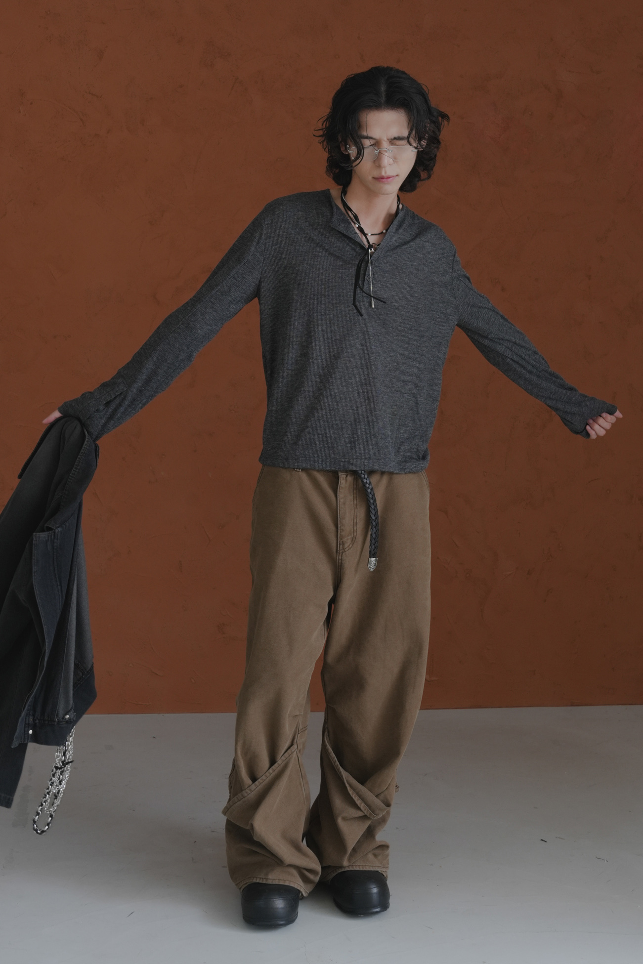 Hairy Ribbed Henley Knit Top #上衣