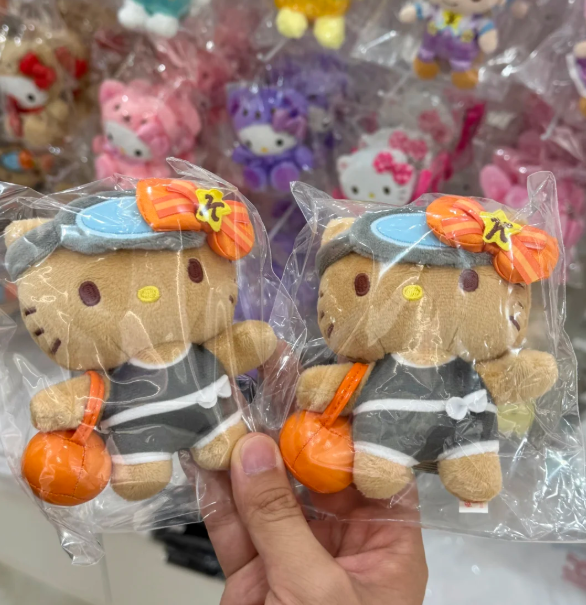 韓國 濟州島海女曬黑kitty吊飾