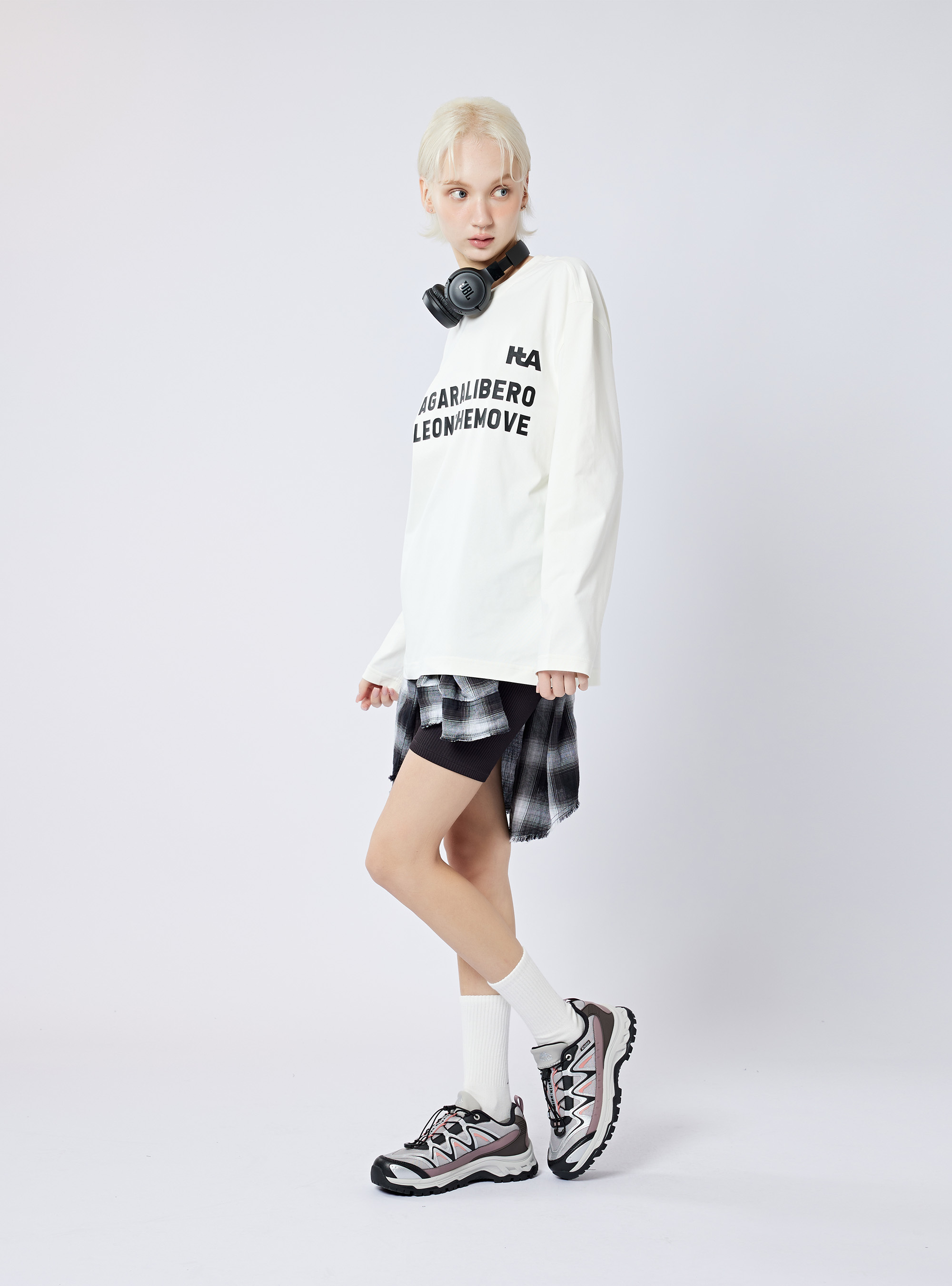 男女適穿 休閒圓領長袖上衣