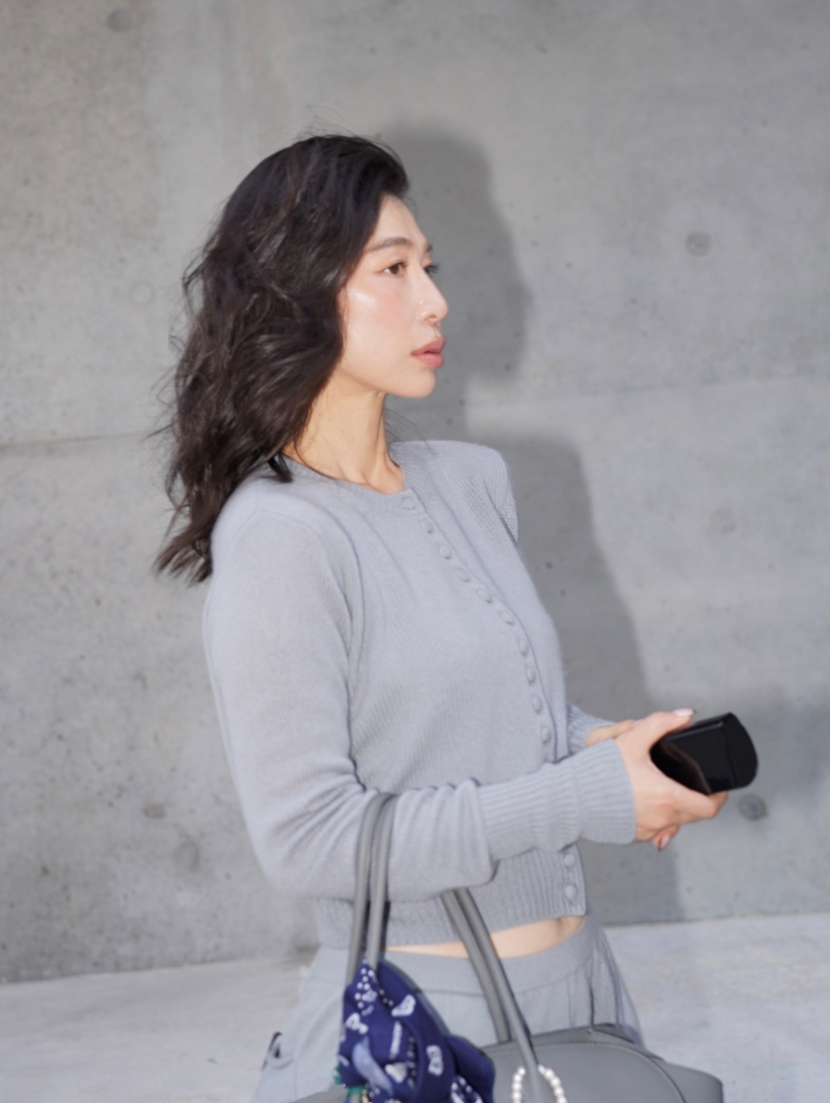 HANAA 新款康賽妮純羊絨包扣圓領針織開衫