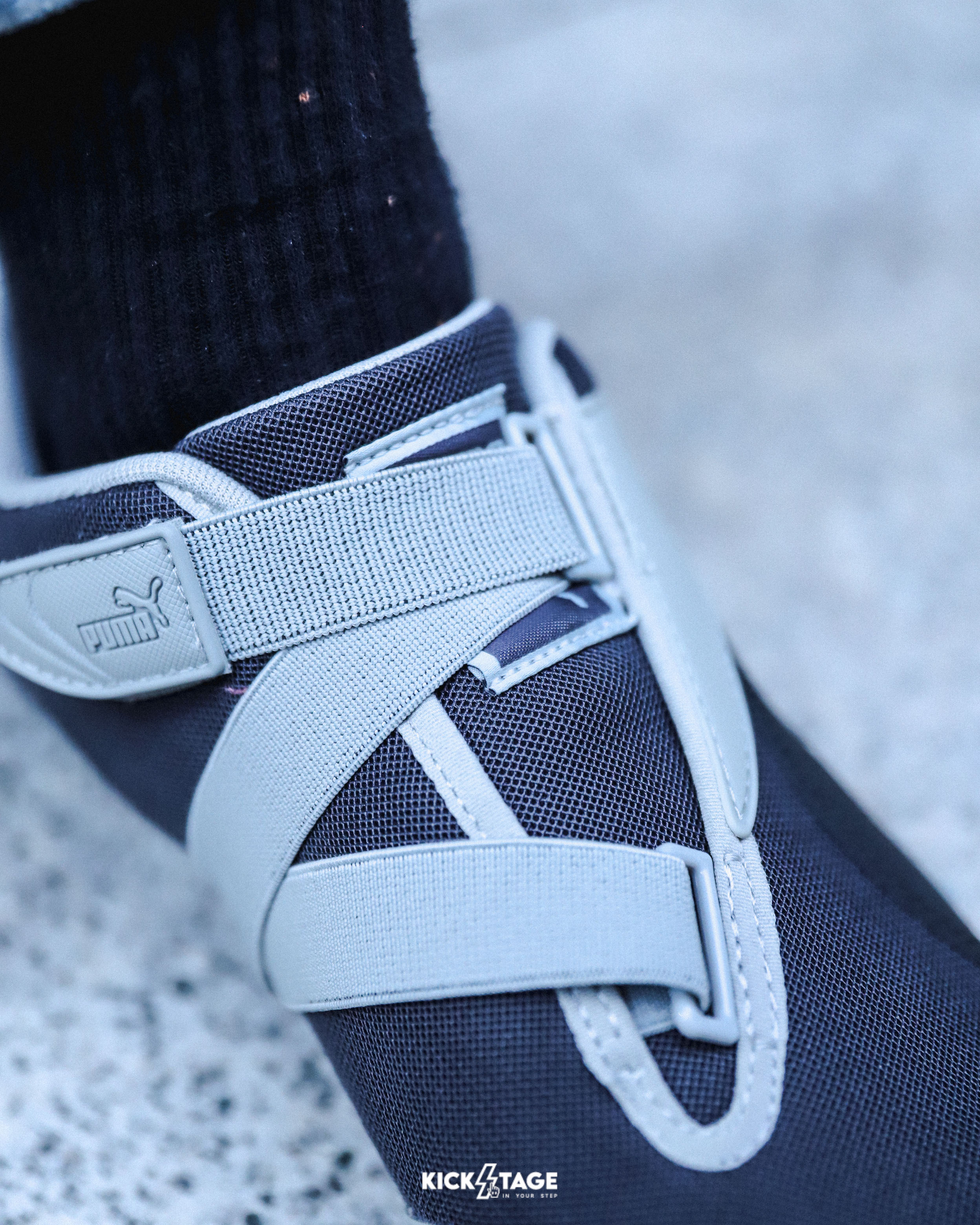 PUMA MOSTRO OG PERF 黑灰E.SO 瘦子同款武術魔鬼氈鞋釘皮革復古休閒賽車鞋