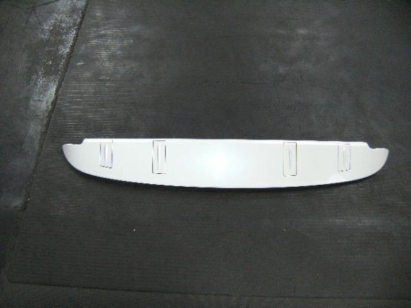 [二手] Porte 正廠尾翼 4V9 色