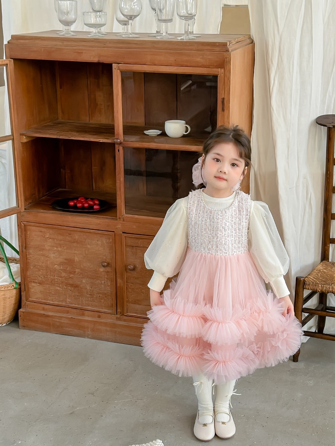 BYB11SE003PK 珍珠粉名媛珍珠蓬蓬紗裙連閃閃打底套裝