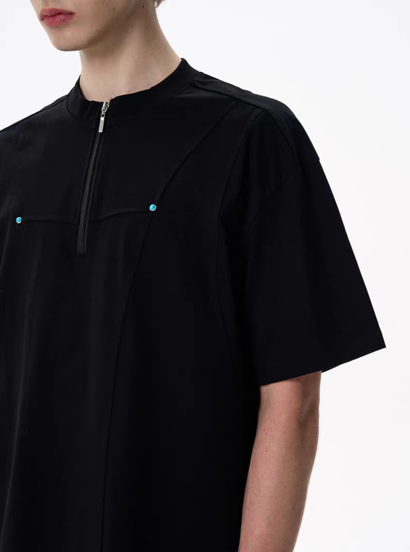 082. Zip-Up Short Sleeve Shirt
