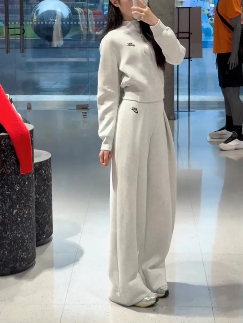 <本季必買> NIKE 誰穿誰腿長 太空棉褲