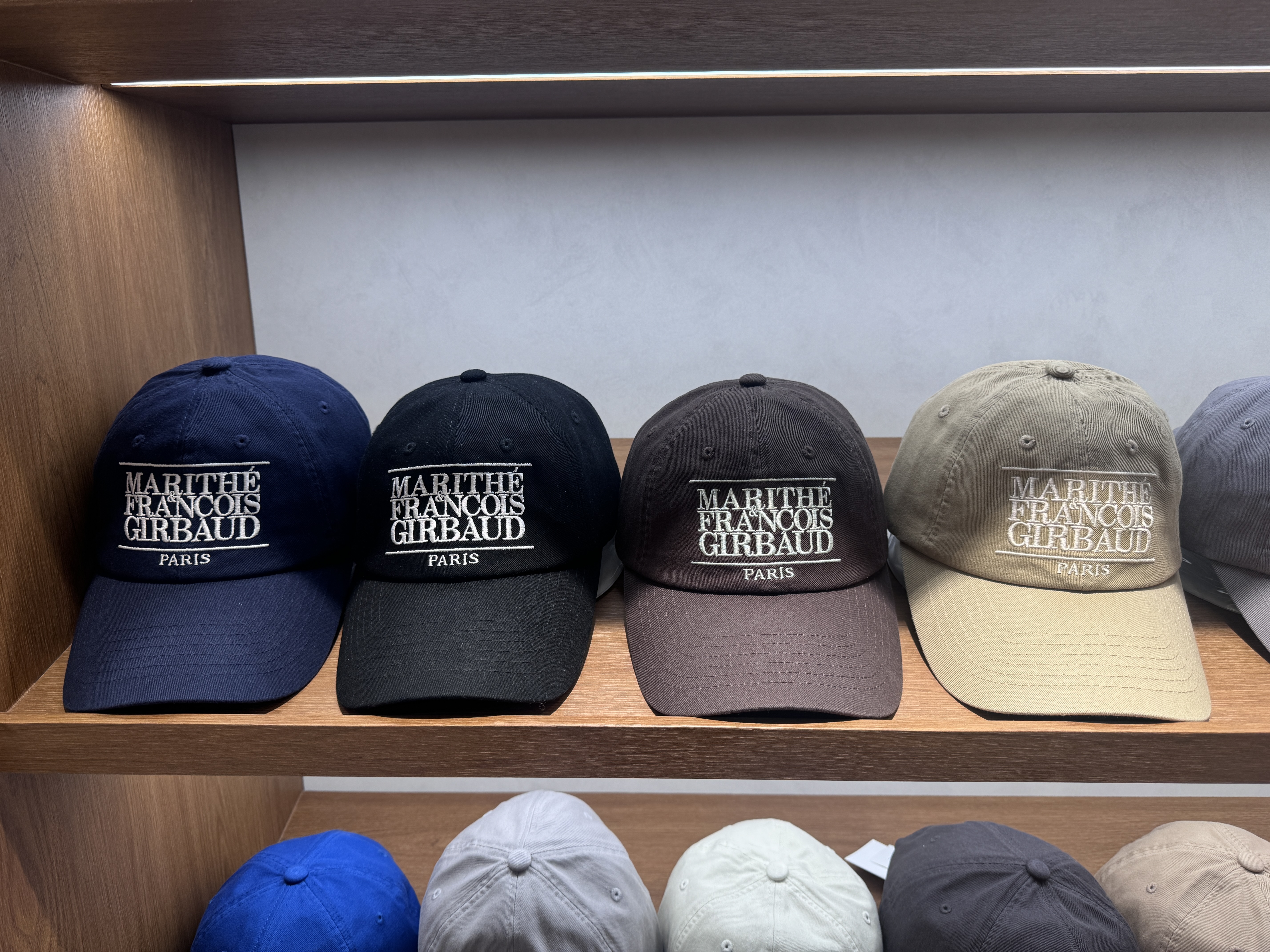 【MFG】CLASSIC LOGO CAP (G1-G4)